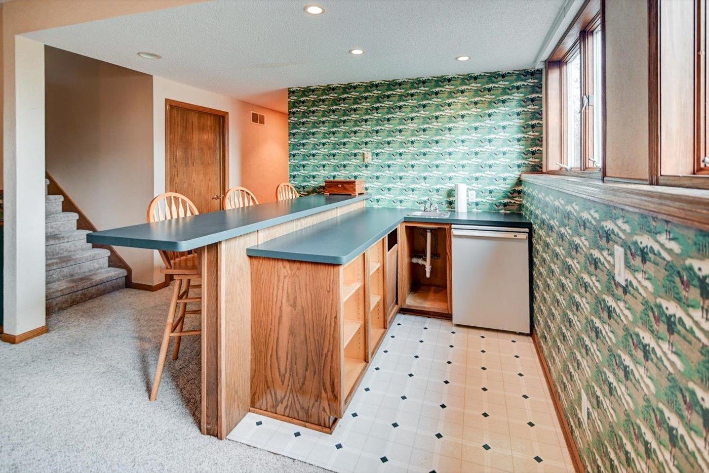 4939 Highwood Circle