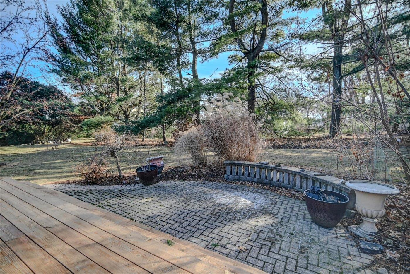 4939 Highwood Circle