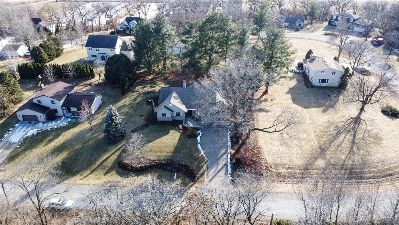 4939 Highwood Circle