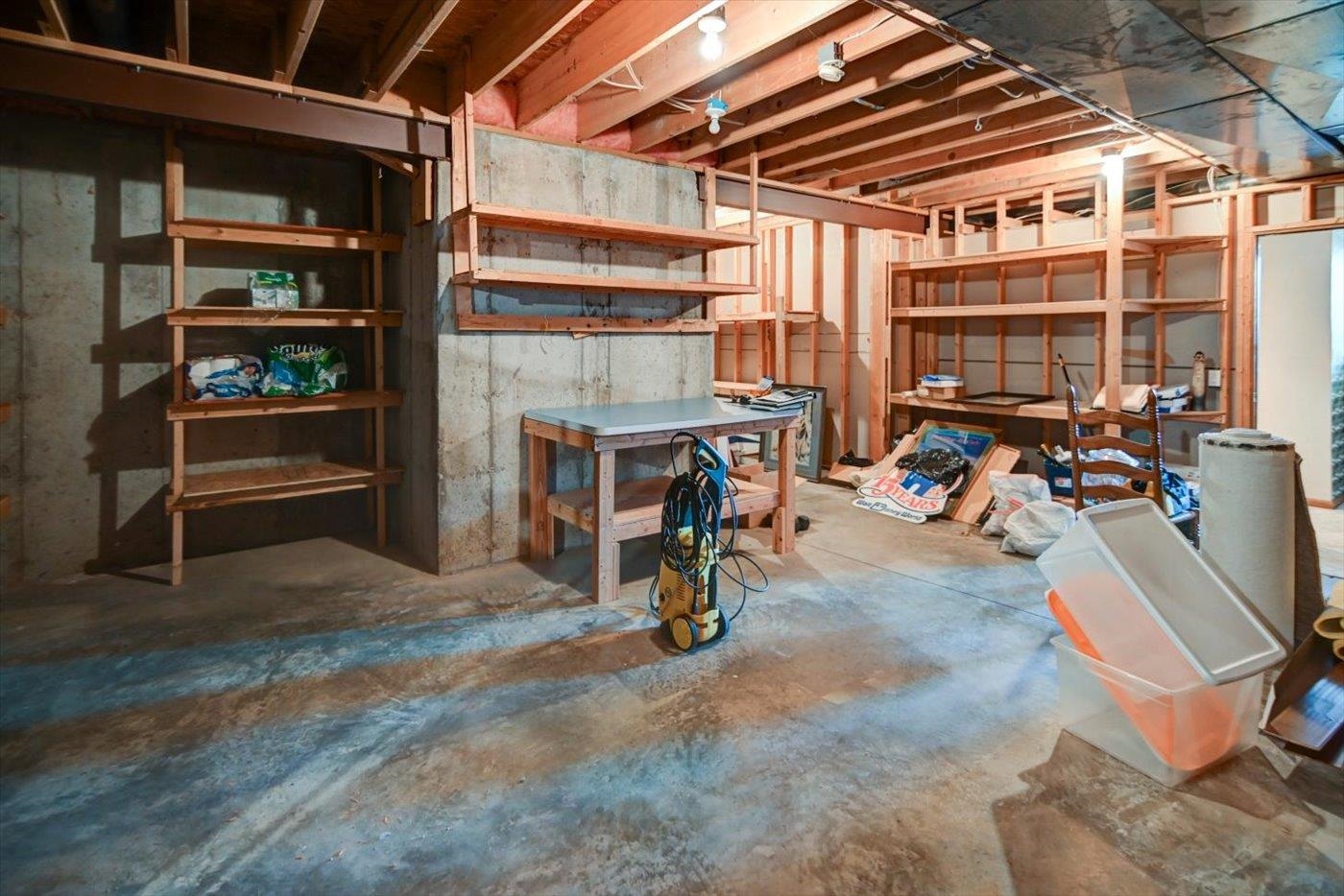 4939 Highwood Circle