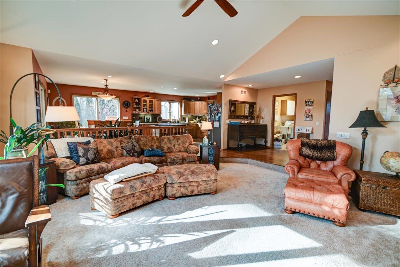 4939 Highwood Circle