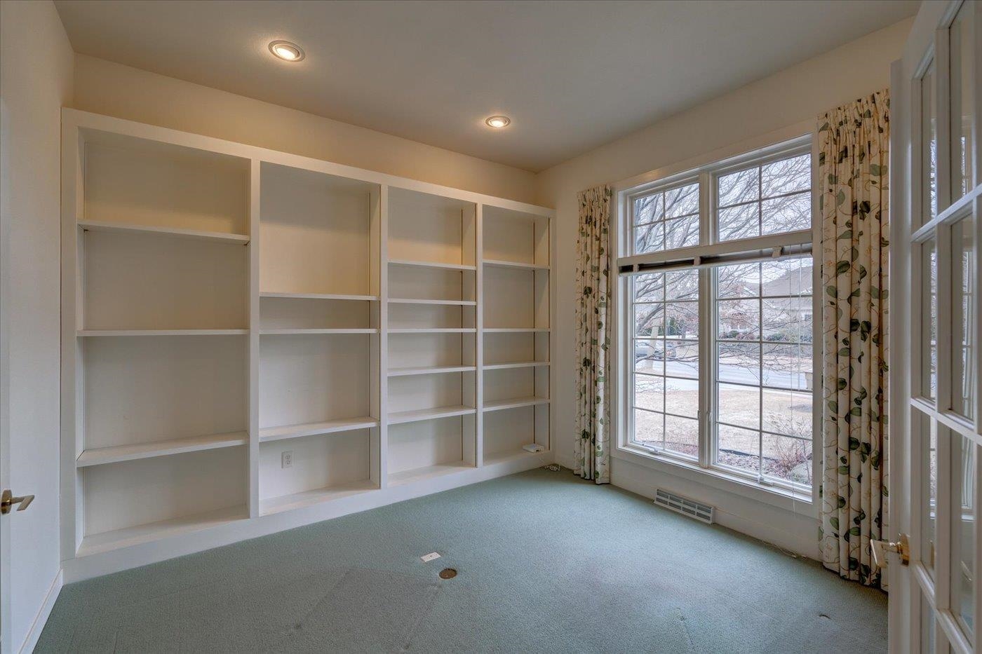 814 Hidden Cave Road