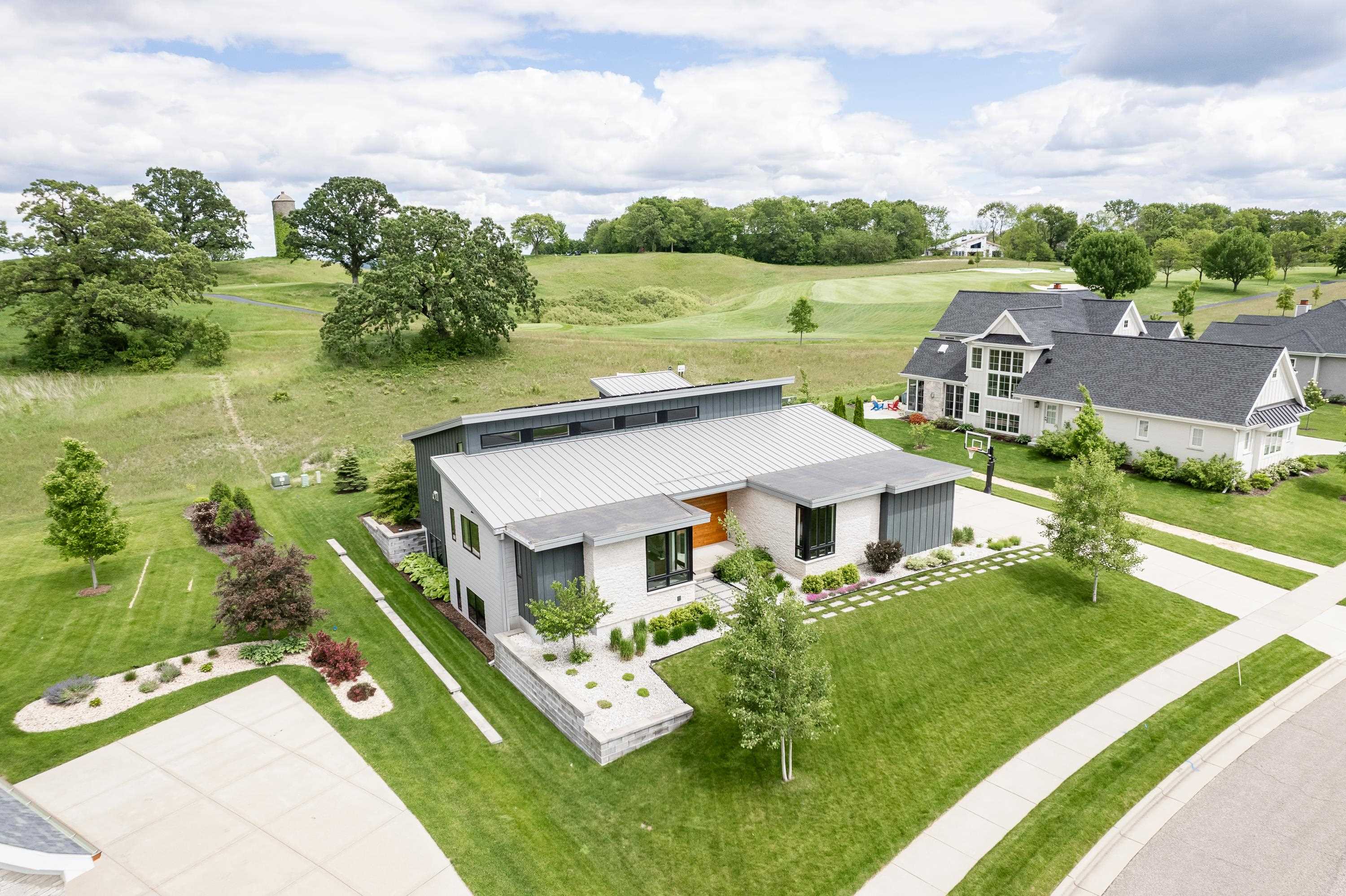 4822 Breakers Rock Road