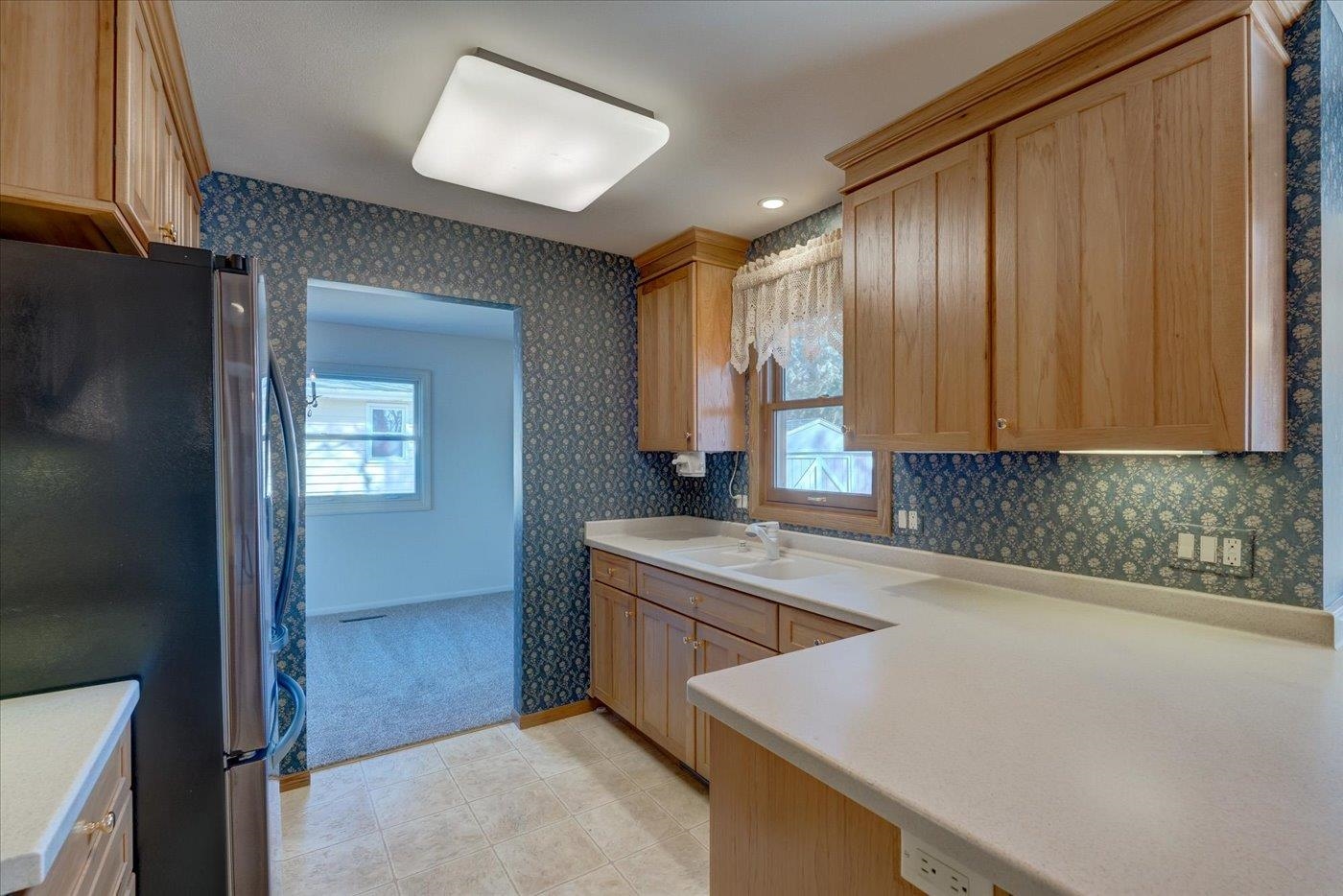 913 Arden Lane