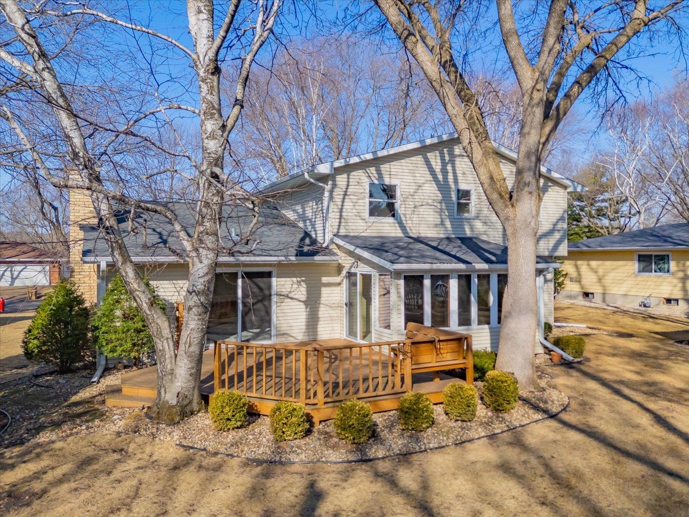 913 Arden Lane