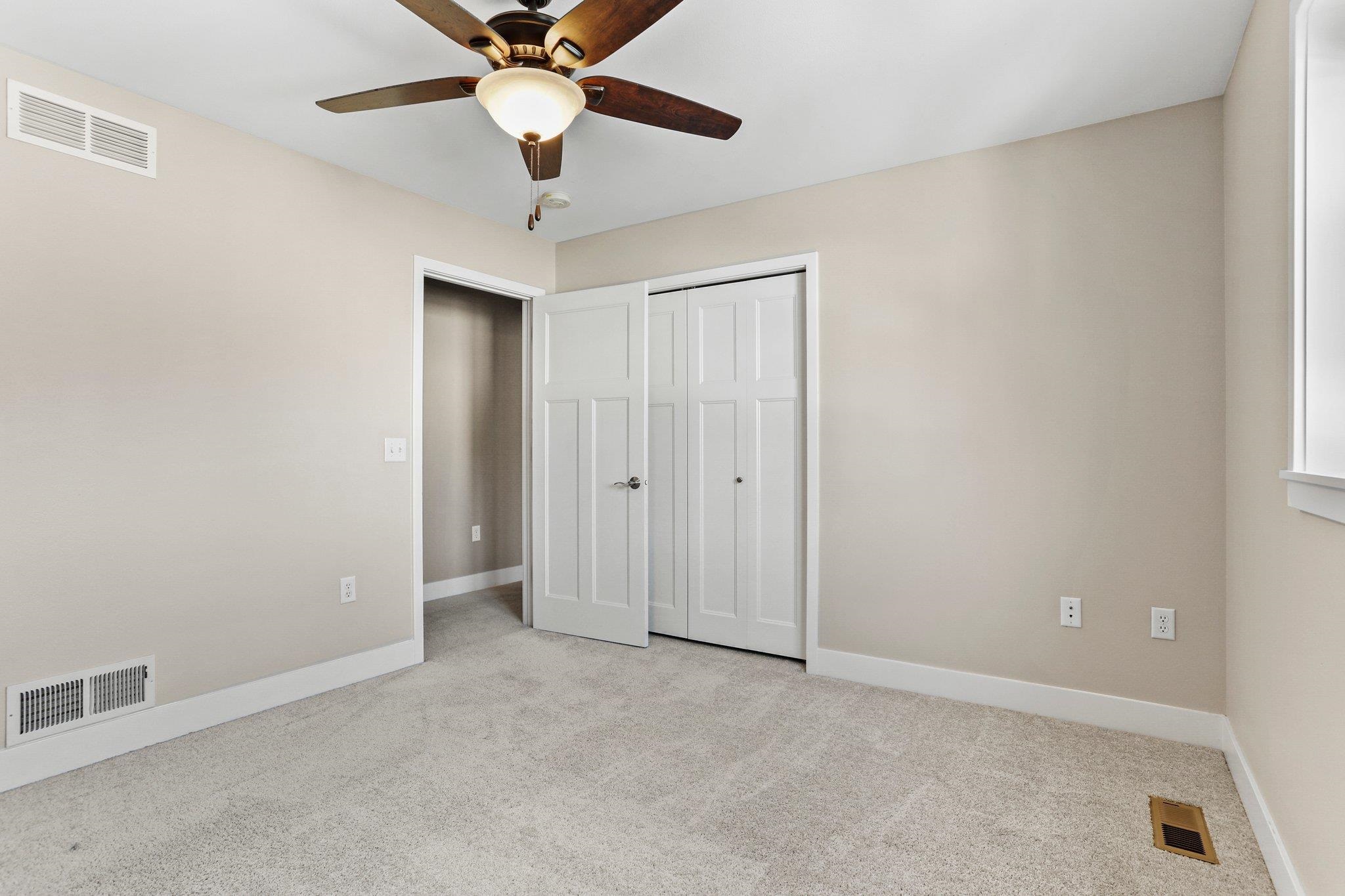 9333 Ancient Oak Lane
