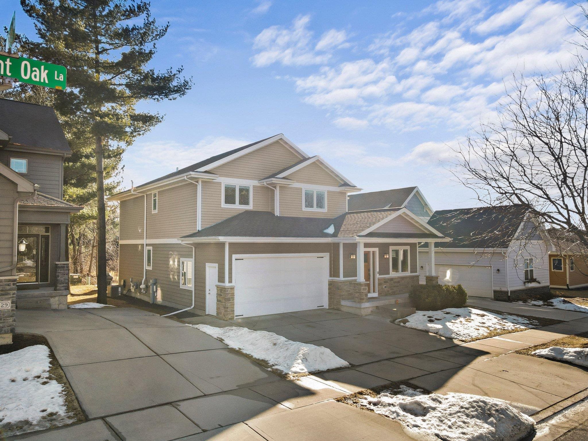 9333 Ancient Oak Lane