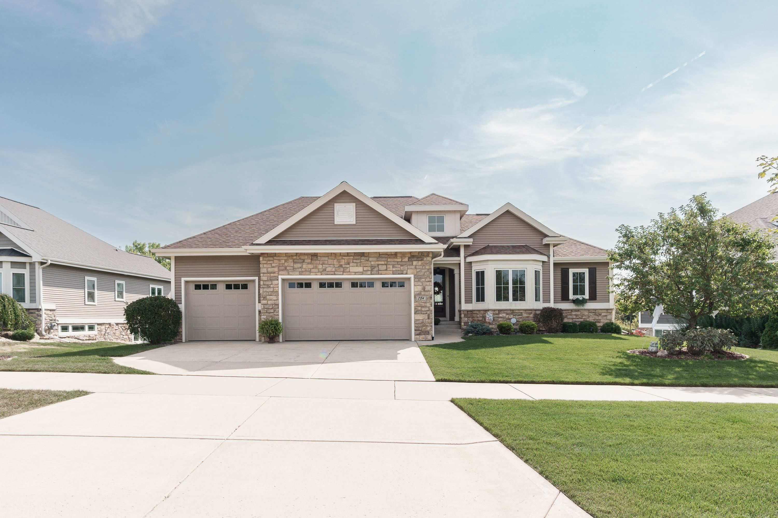 784 Westbridge Trail
