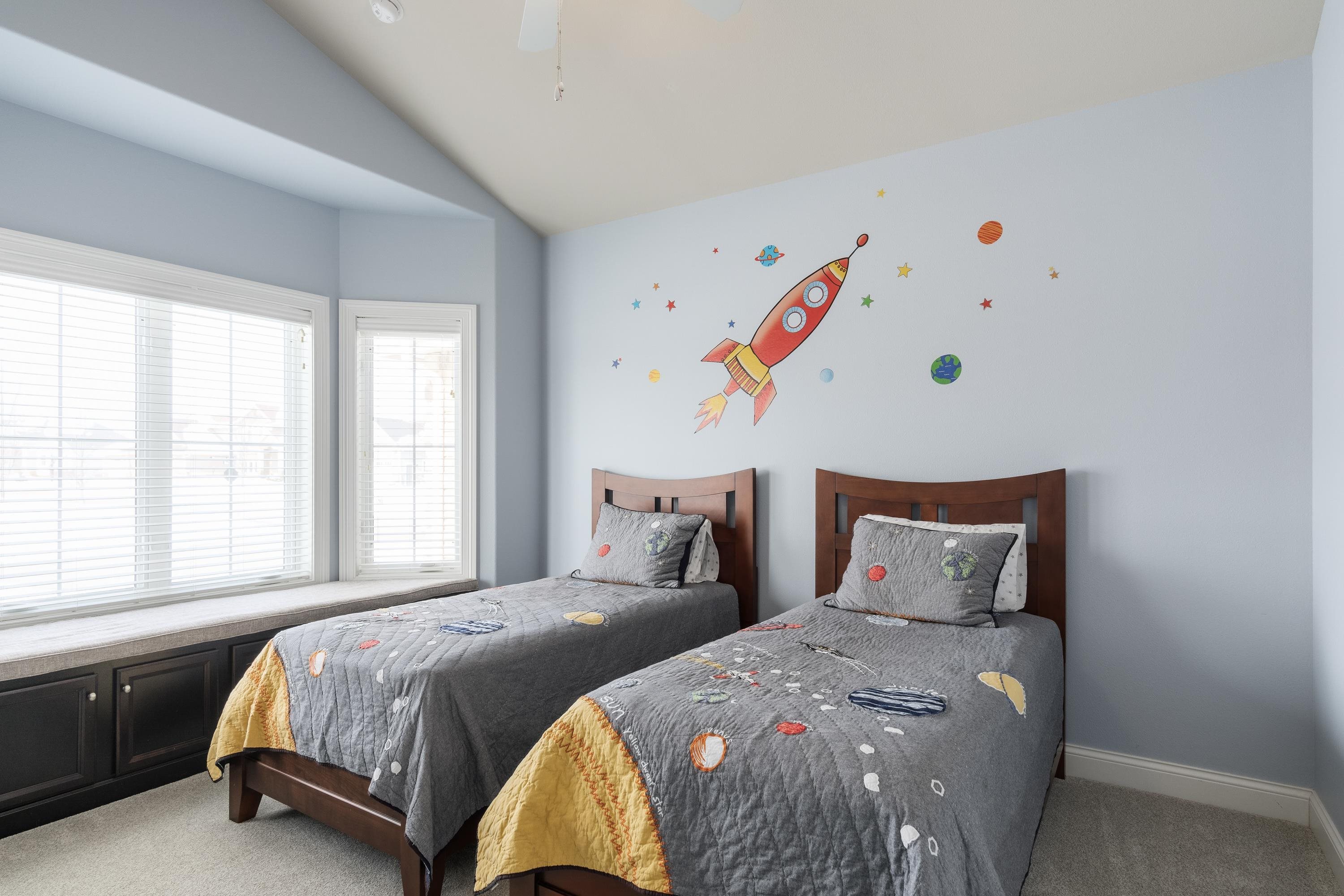 784 Westbridge Trail