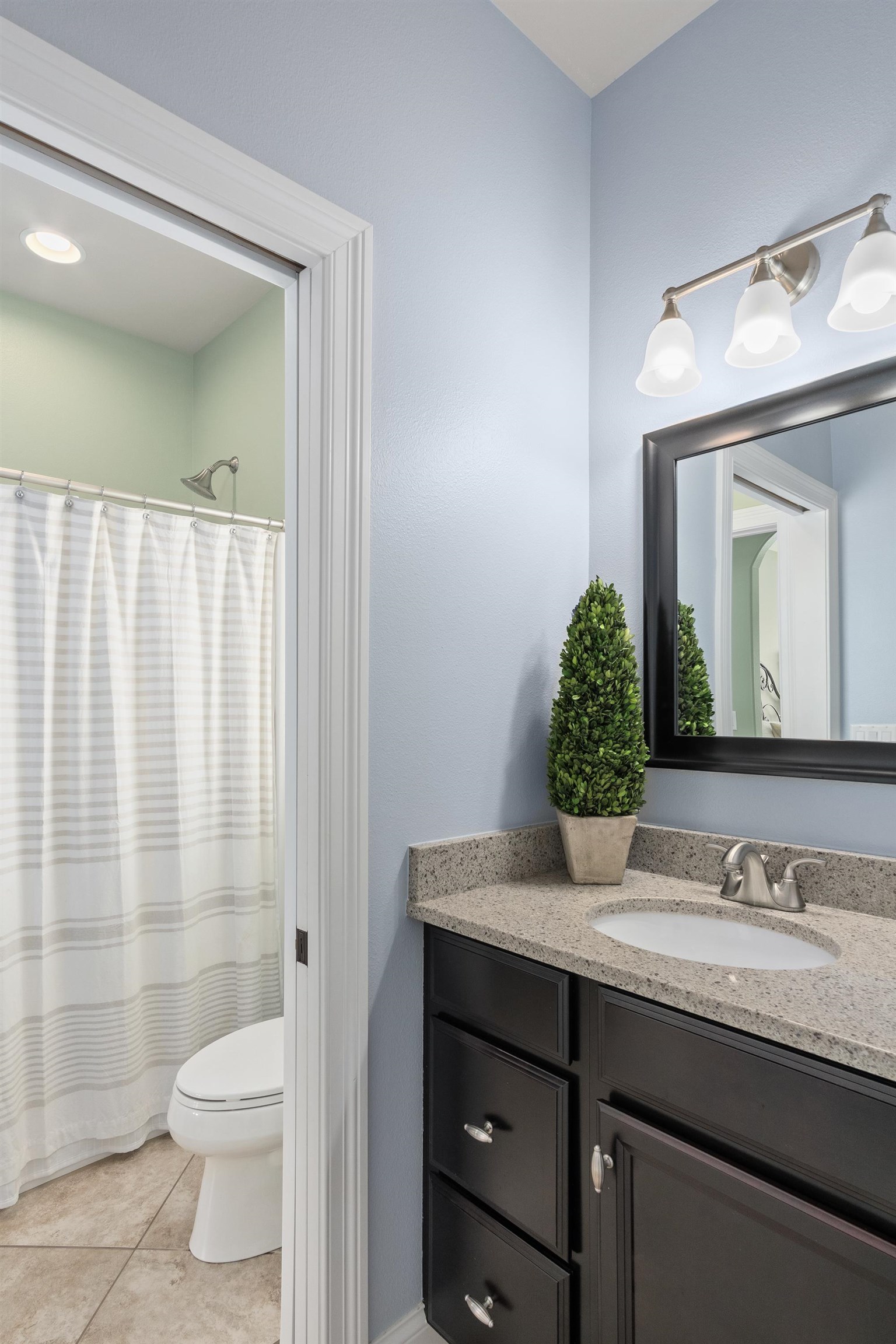 784 Westbridge Trail