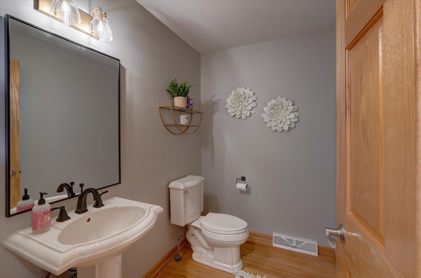 9514 Hill Creek Drive