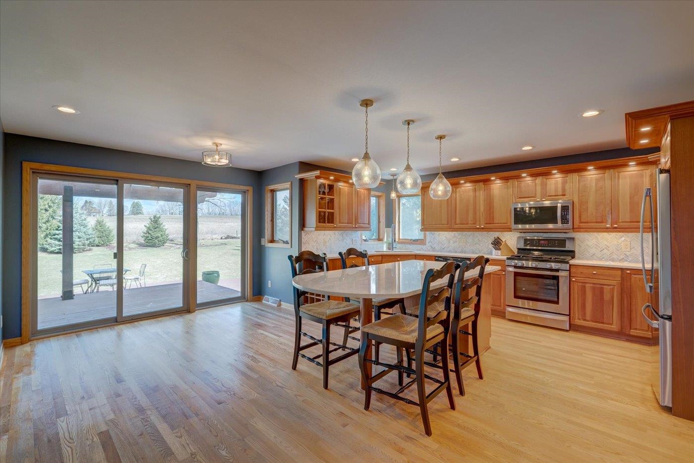 9514 Hill Creek Drive