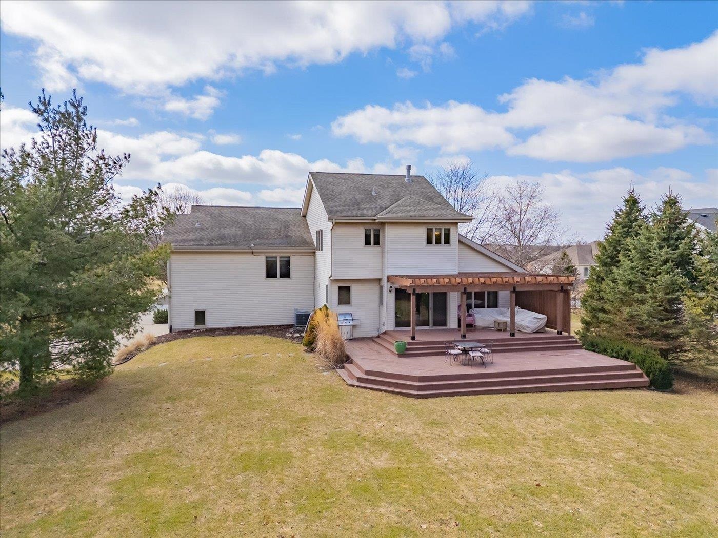 9514 Hill Creek Drive