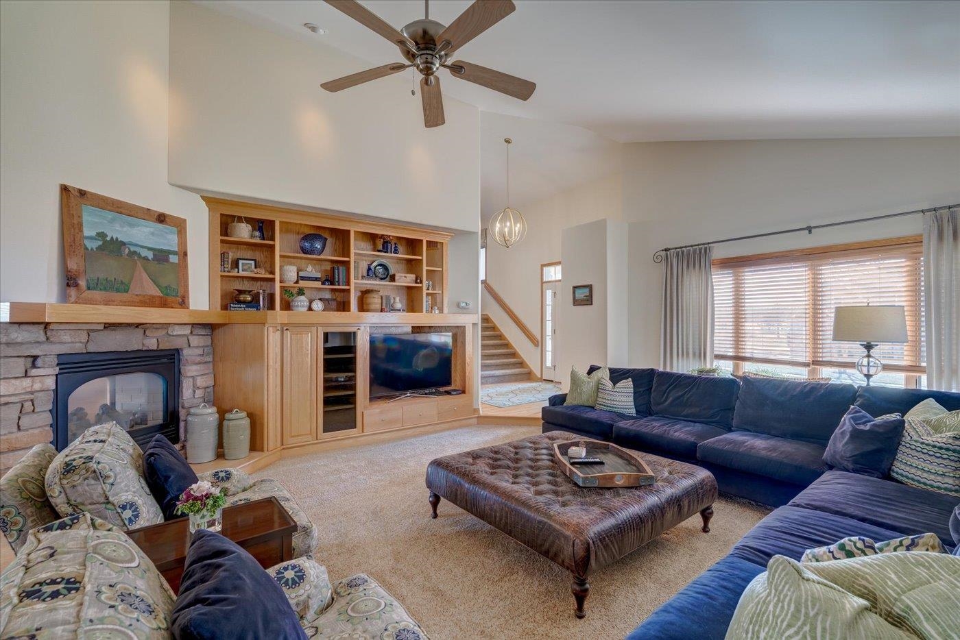 9514 Hill Creek Drive