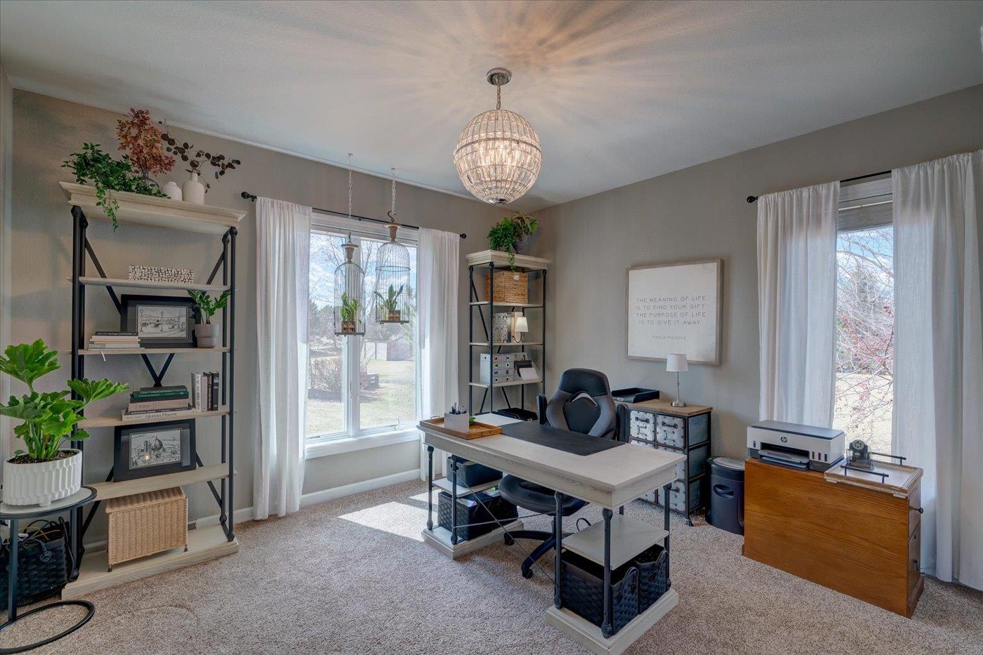 5 Kingswood Circle