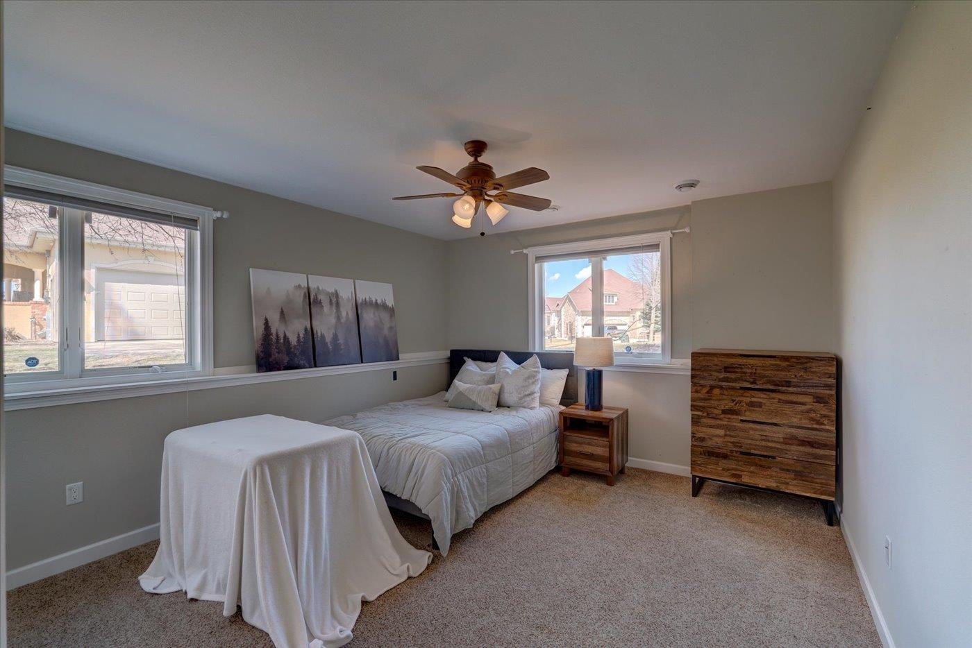 5 Kingswood Circle