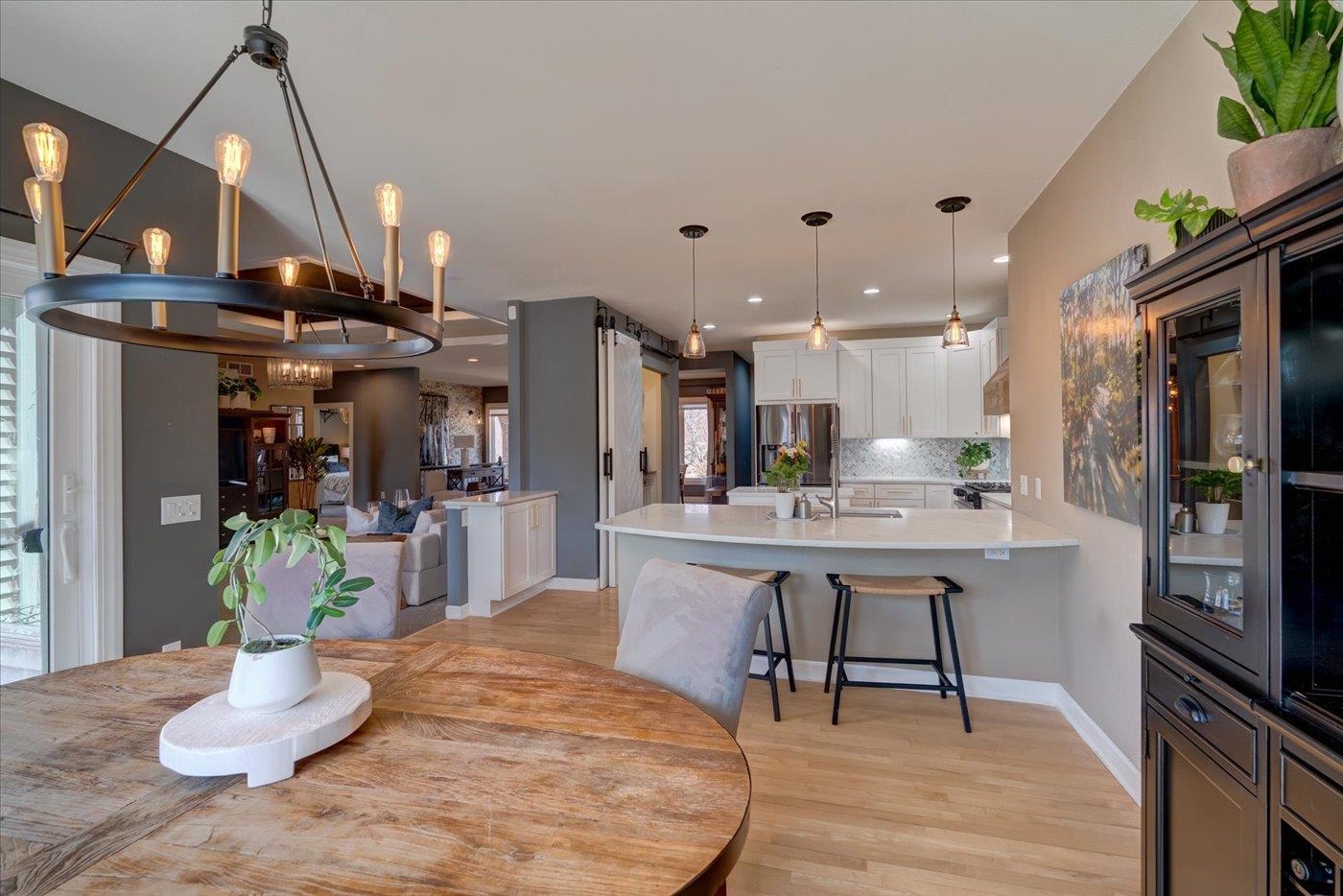5 Kingswood Circle