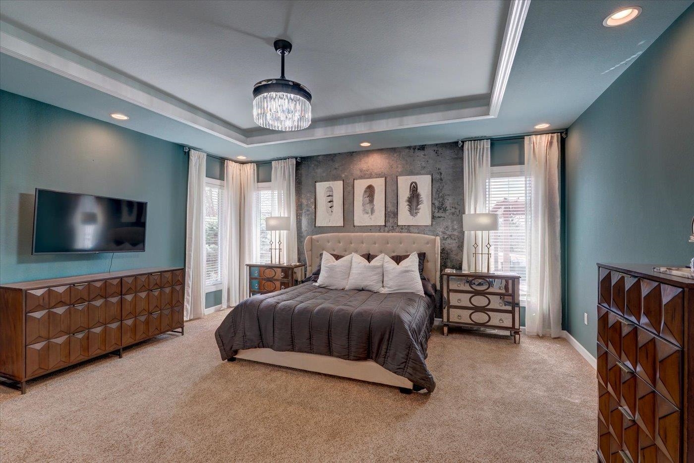 5 Kingswood Circle