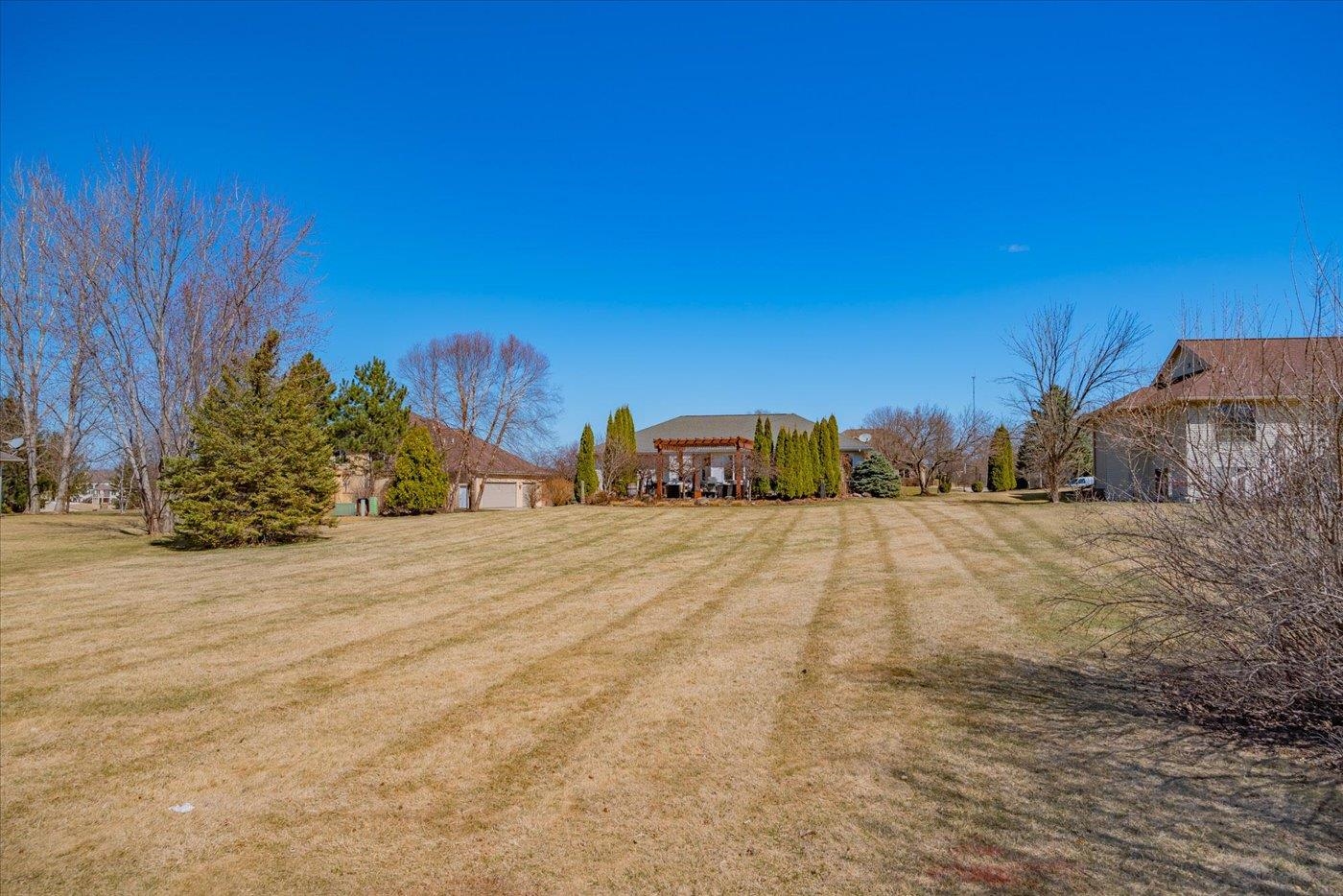 5 Kingswood Circle