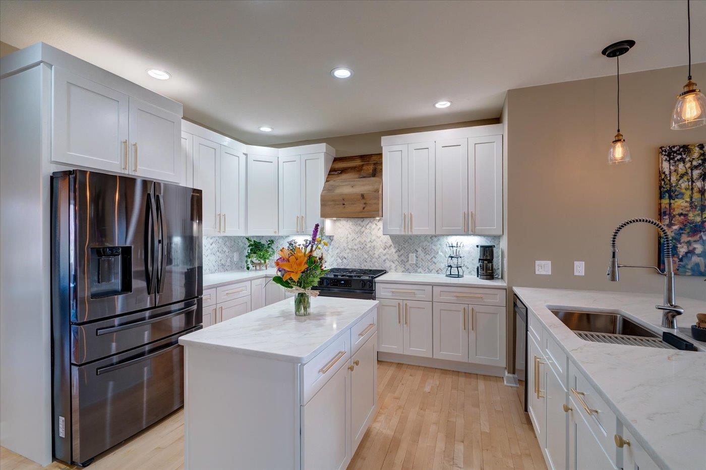 5 Kingswood Circle