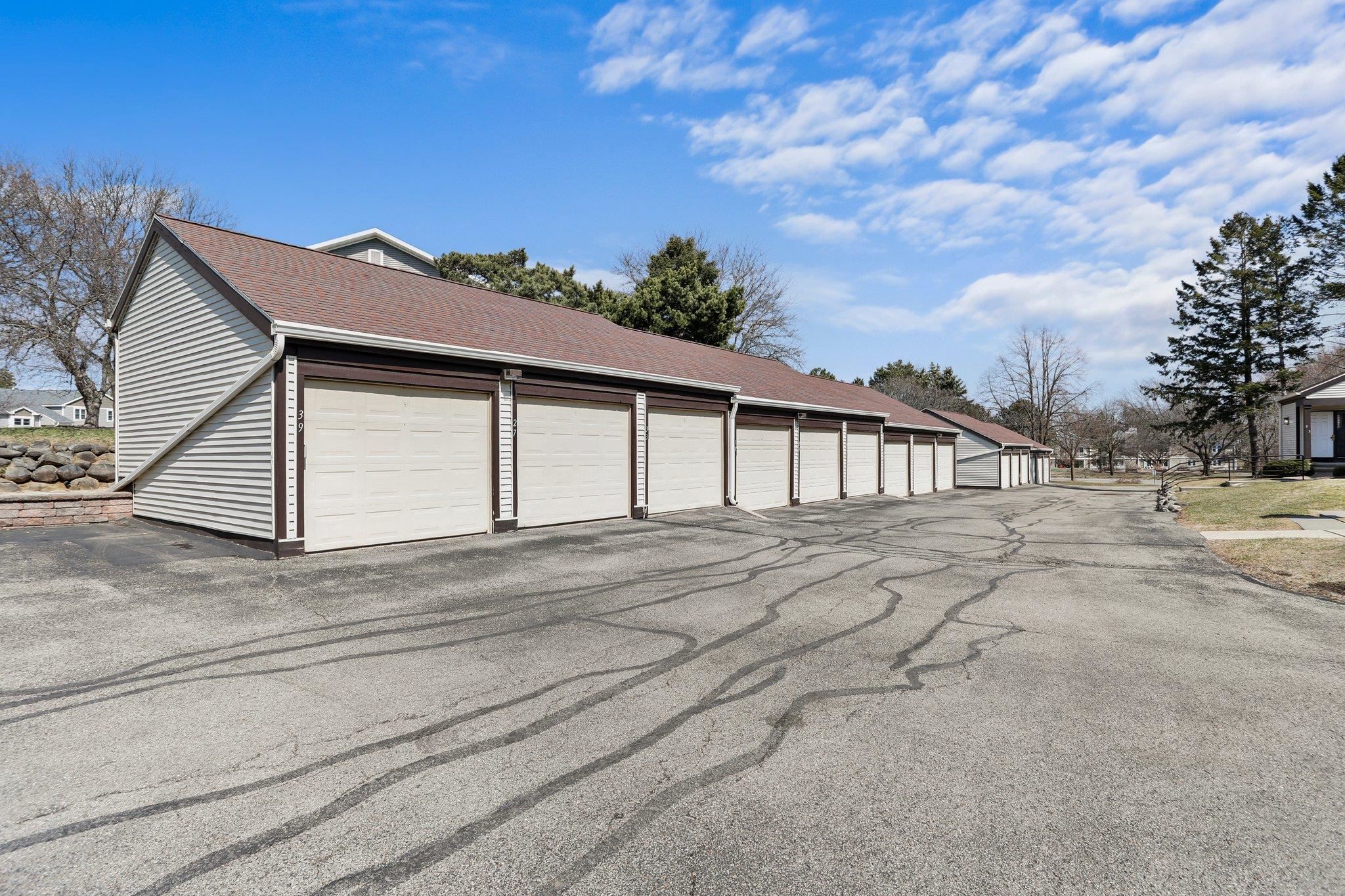 25 Creekside Way Unit: 37