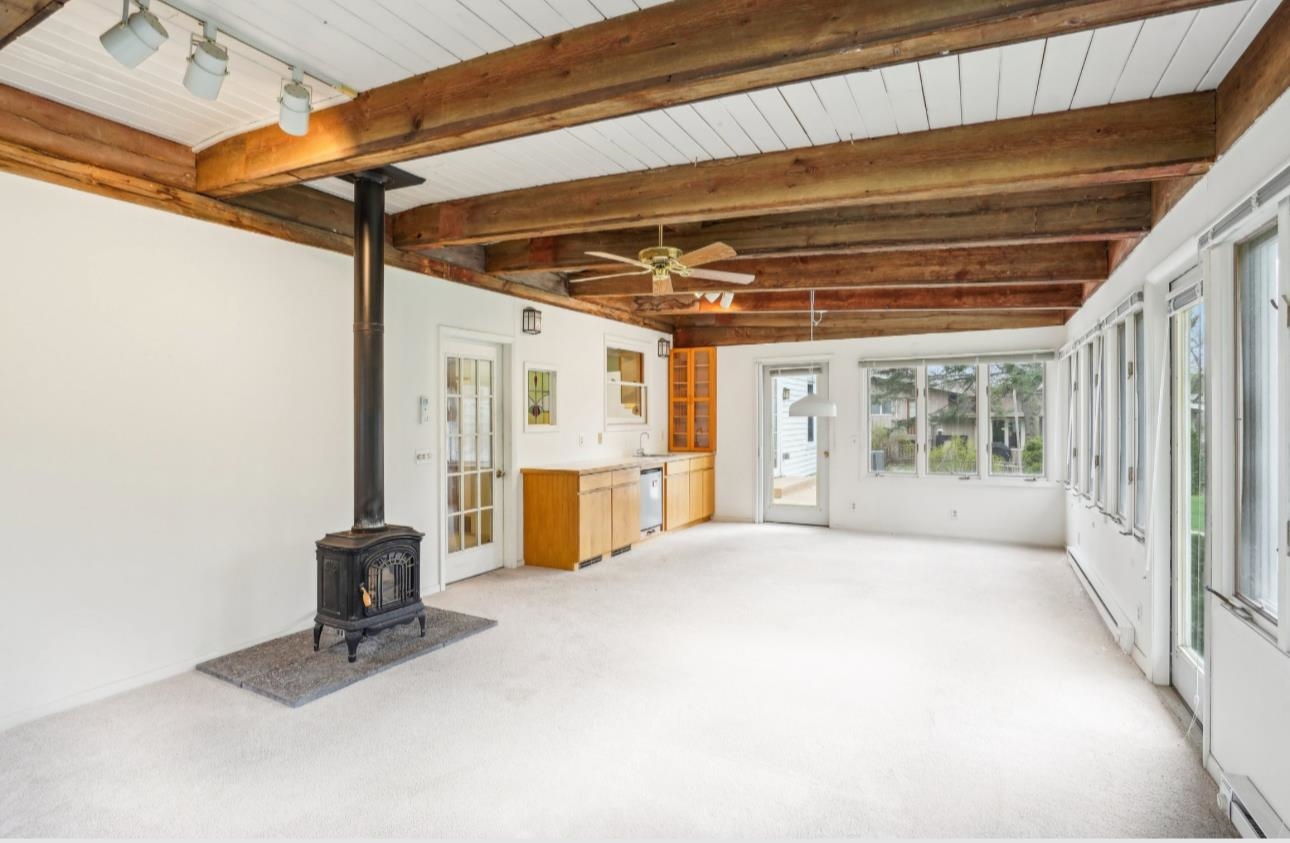6206 Davenport Drive