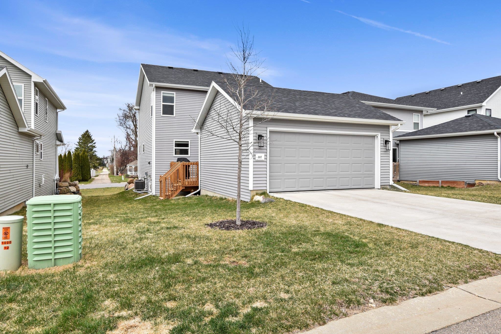 307 N Division Street