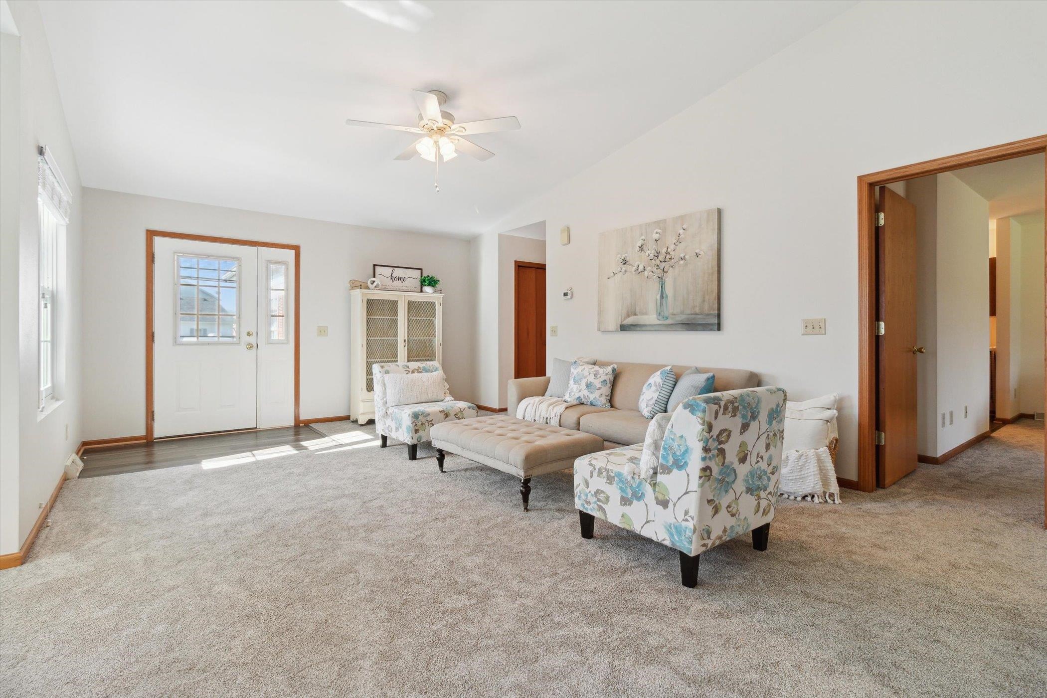 997 NEW HAMPTON Drive