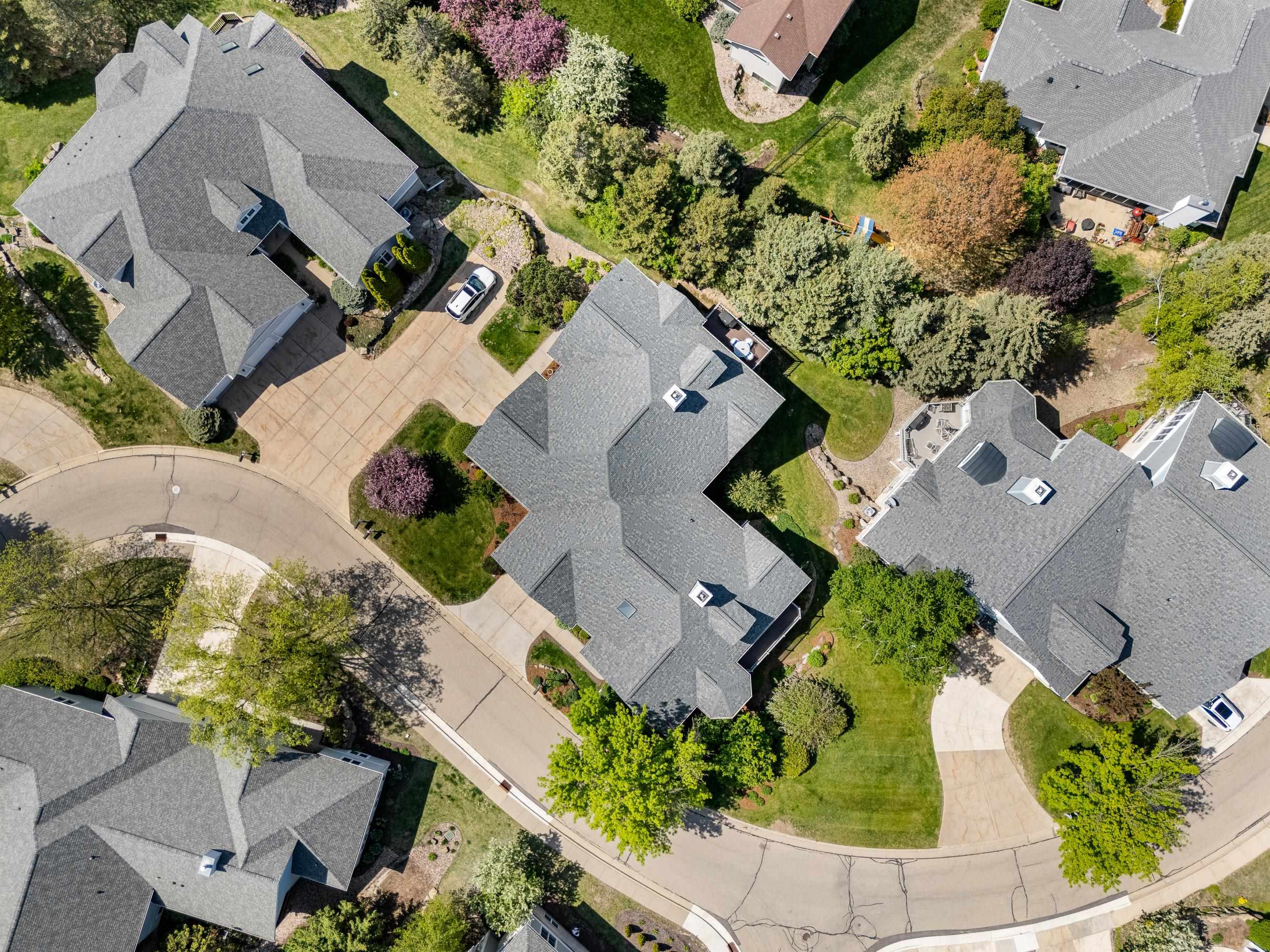 7 Settler Hill Circle