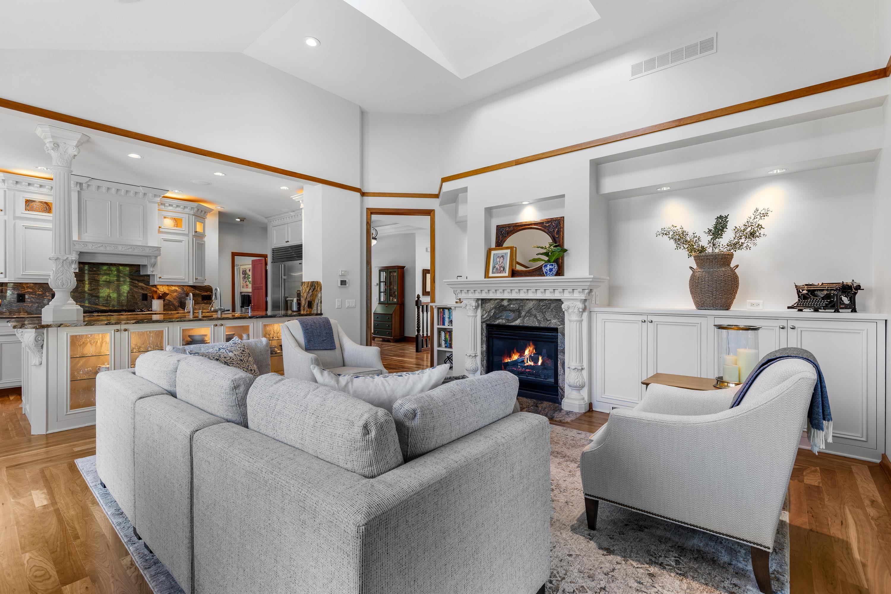 7 Settler Hill Circle