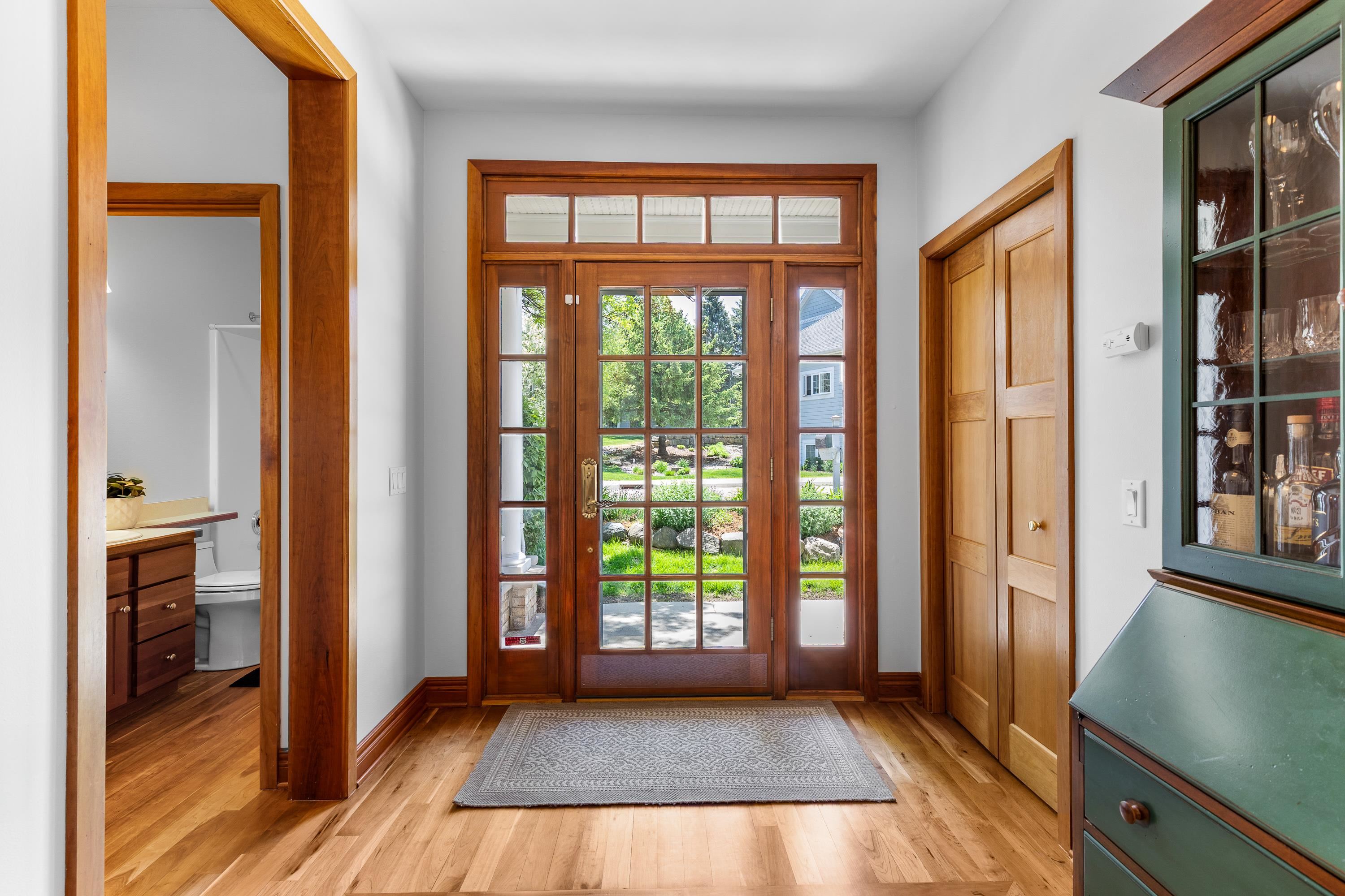 7 Settler Hill Circle