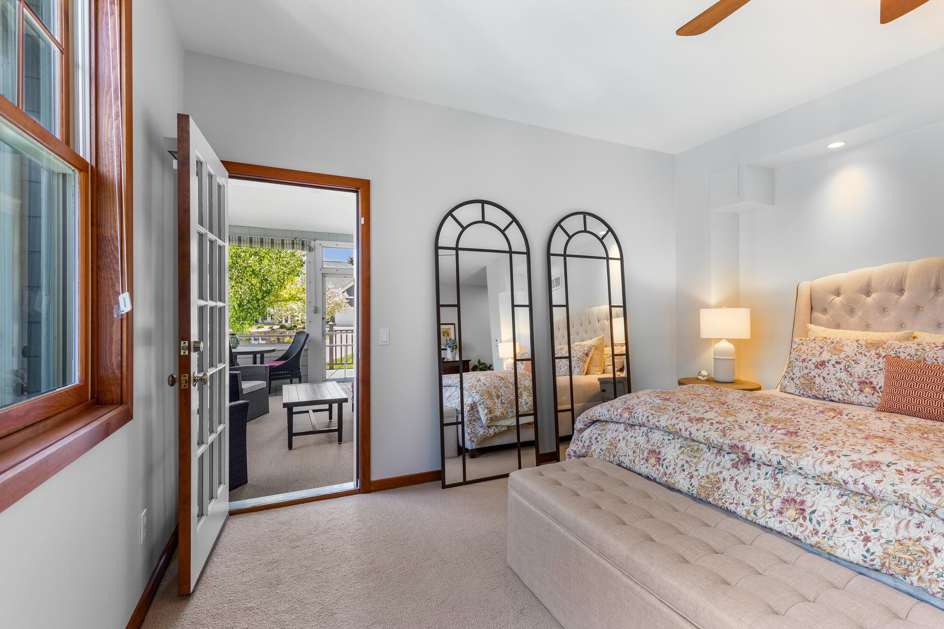 7 Settler Hill Circle