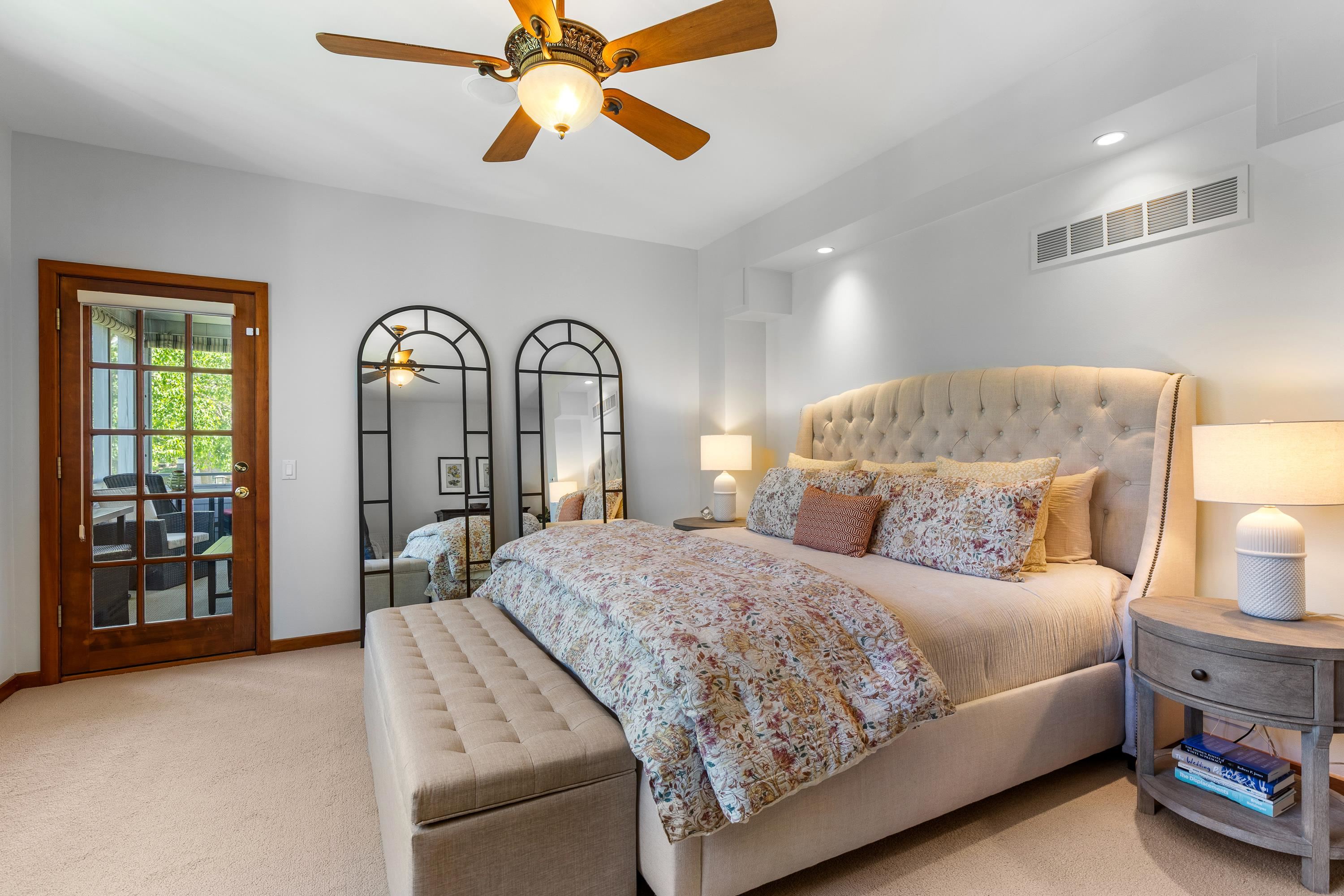 7 Settler Hill Circle