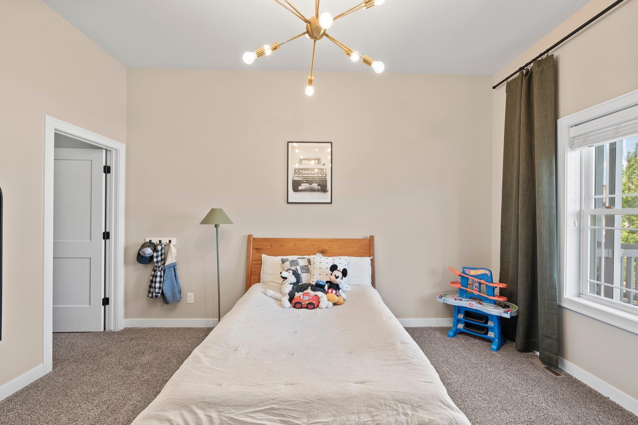 1109 Tara Lane