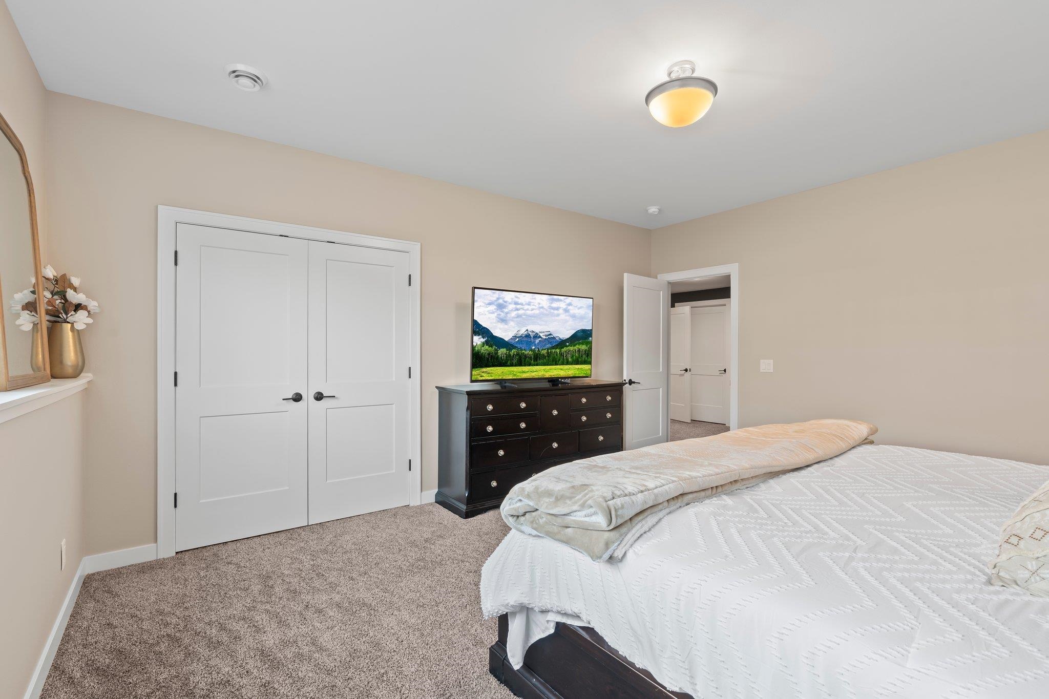 1109 Tara Lane