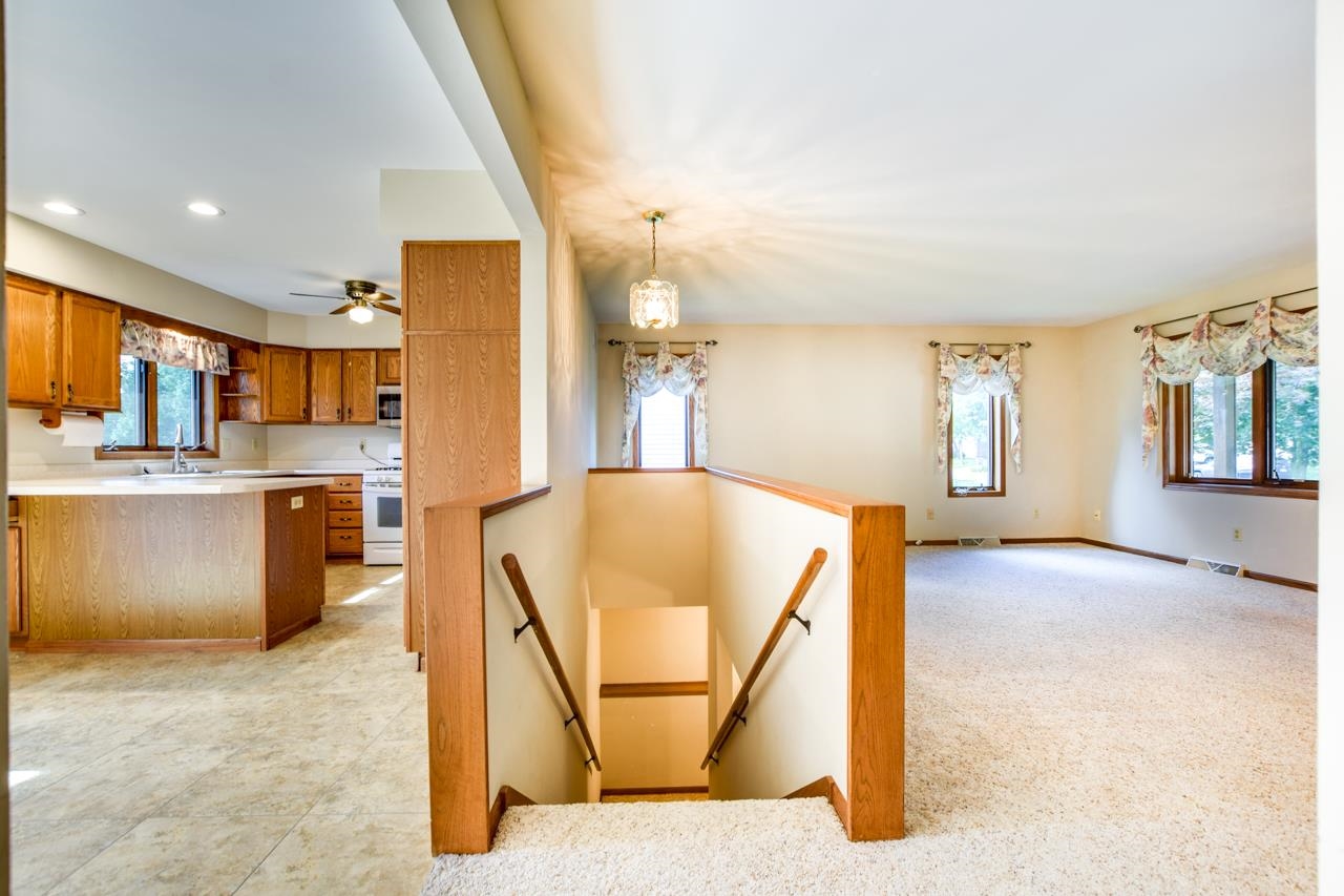 2133 Hillebrand Drive