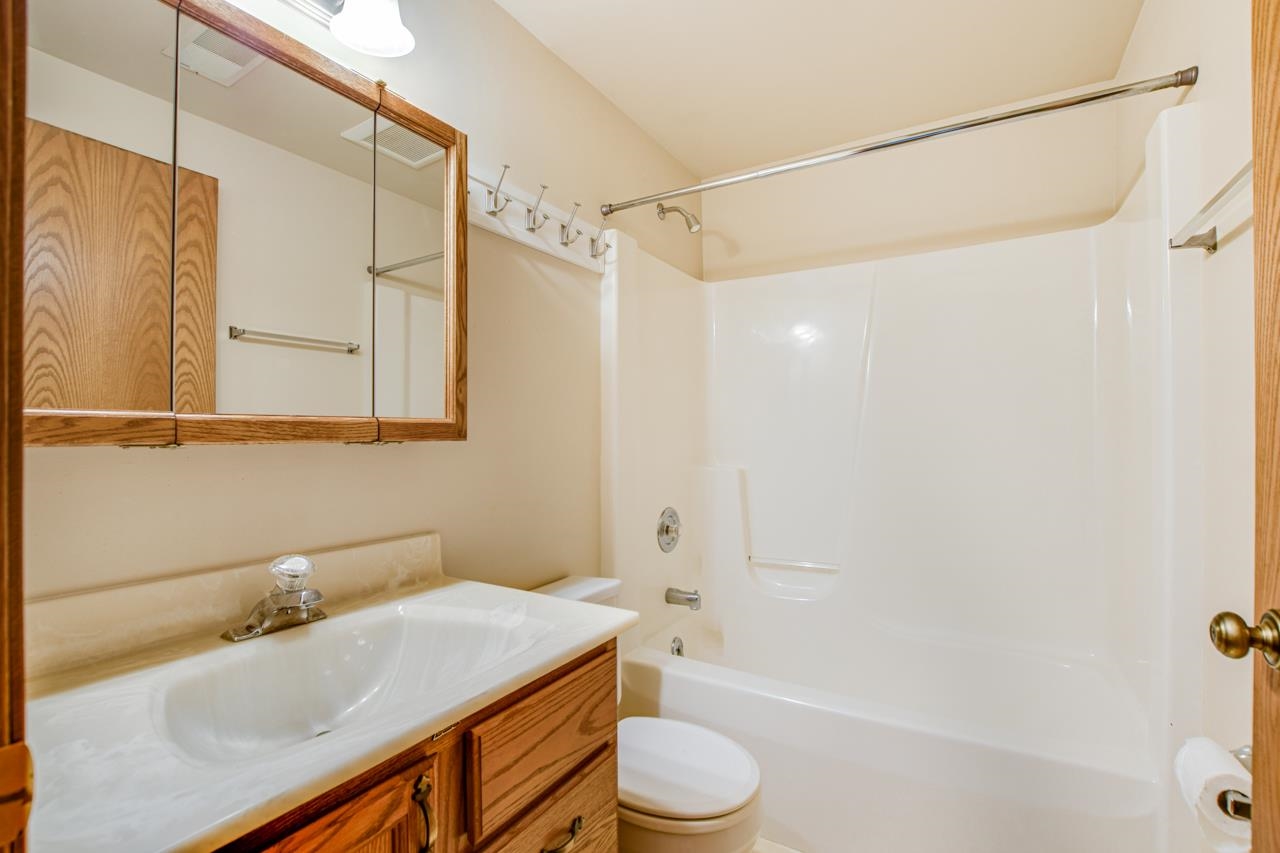 2133 Hillebrand Drive