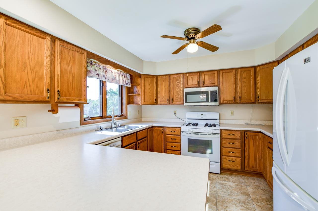 2133 Hillebrand Drive