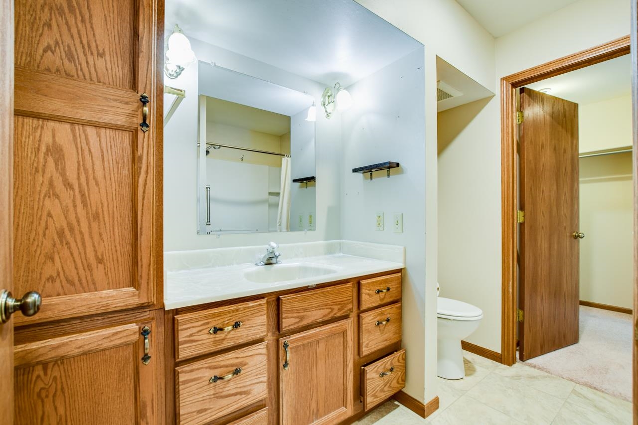 2133 Hillebrand Drive