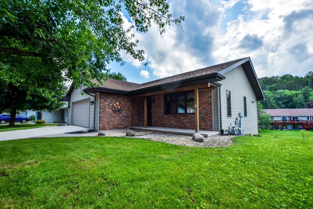 2133 Hillebrand Drive