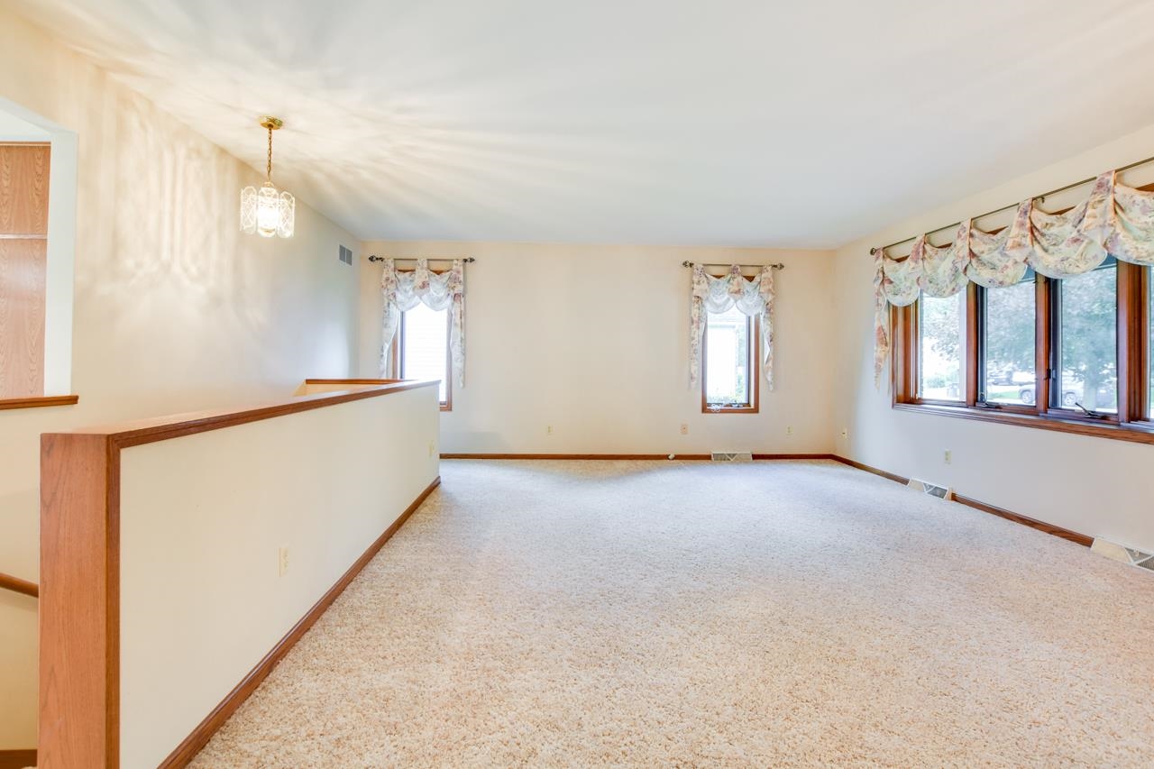 2133 Hillebrand Drive