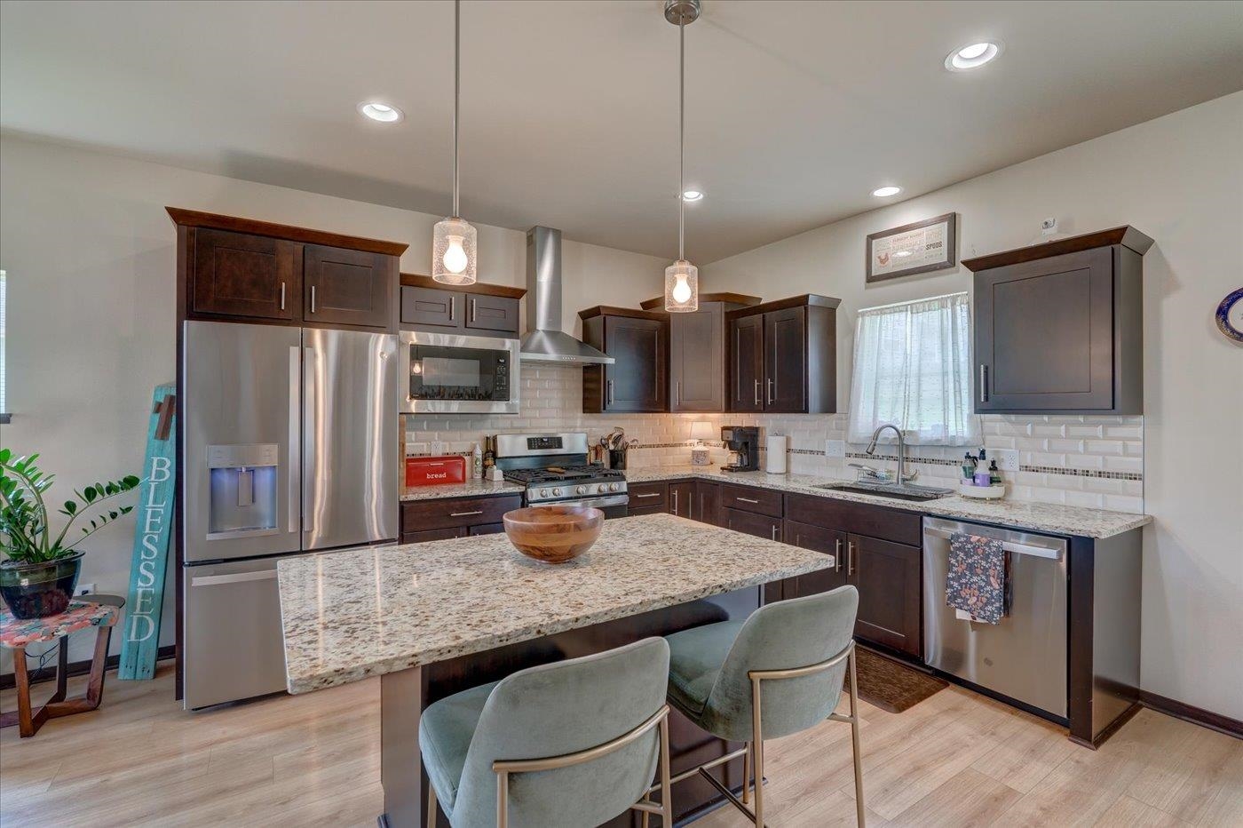 1301 Manor Drive