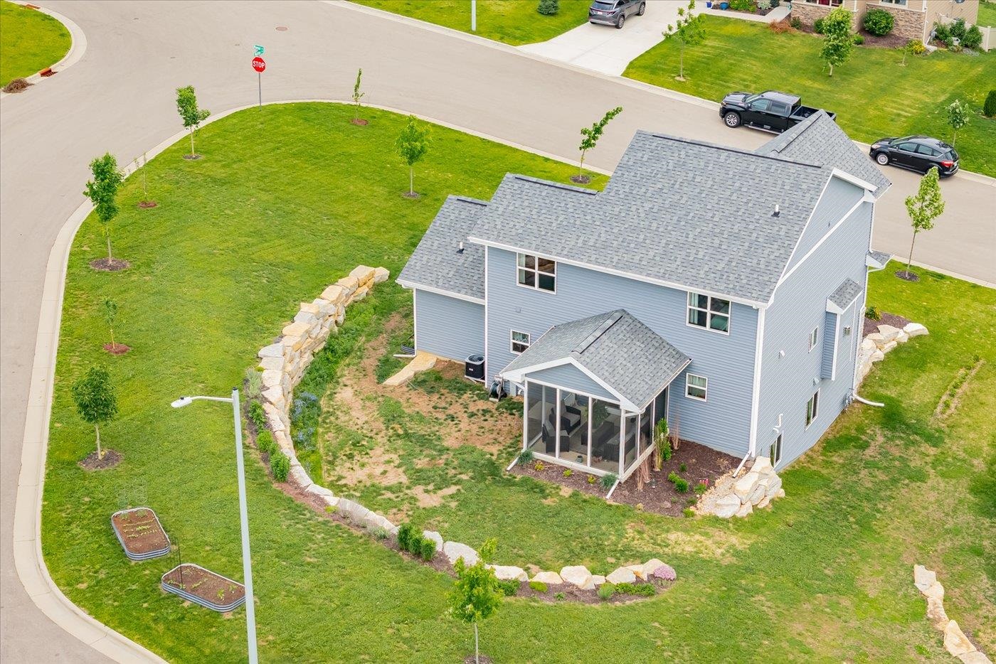 1301 Manor Drive