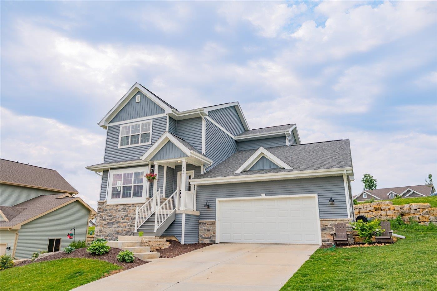 1301 Manor Drive