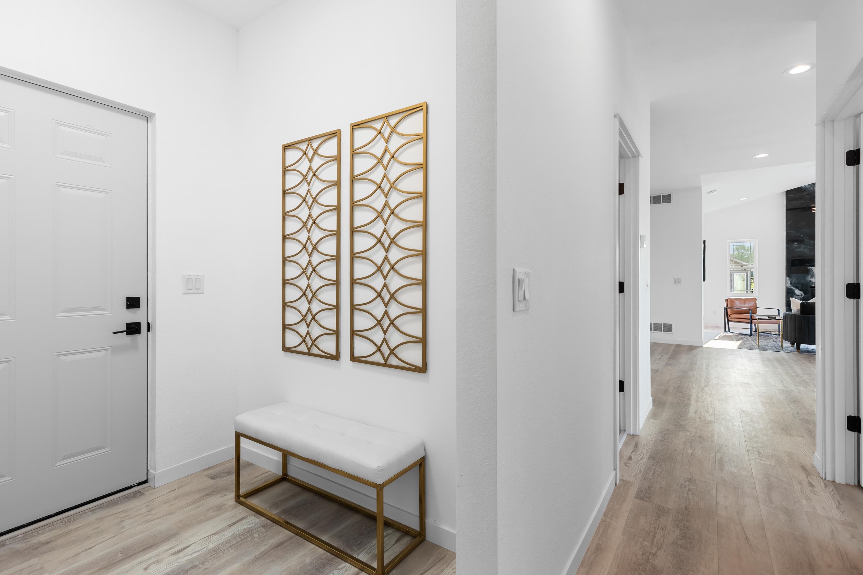 1270 Stonehaven Drive