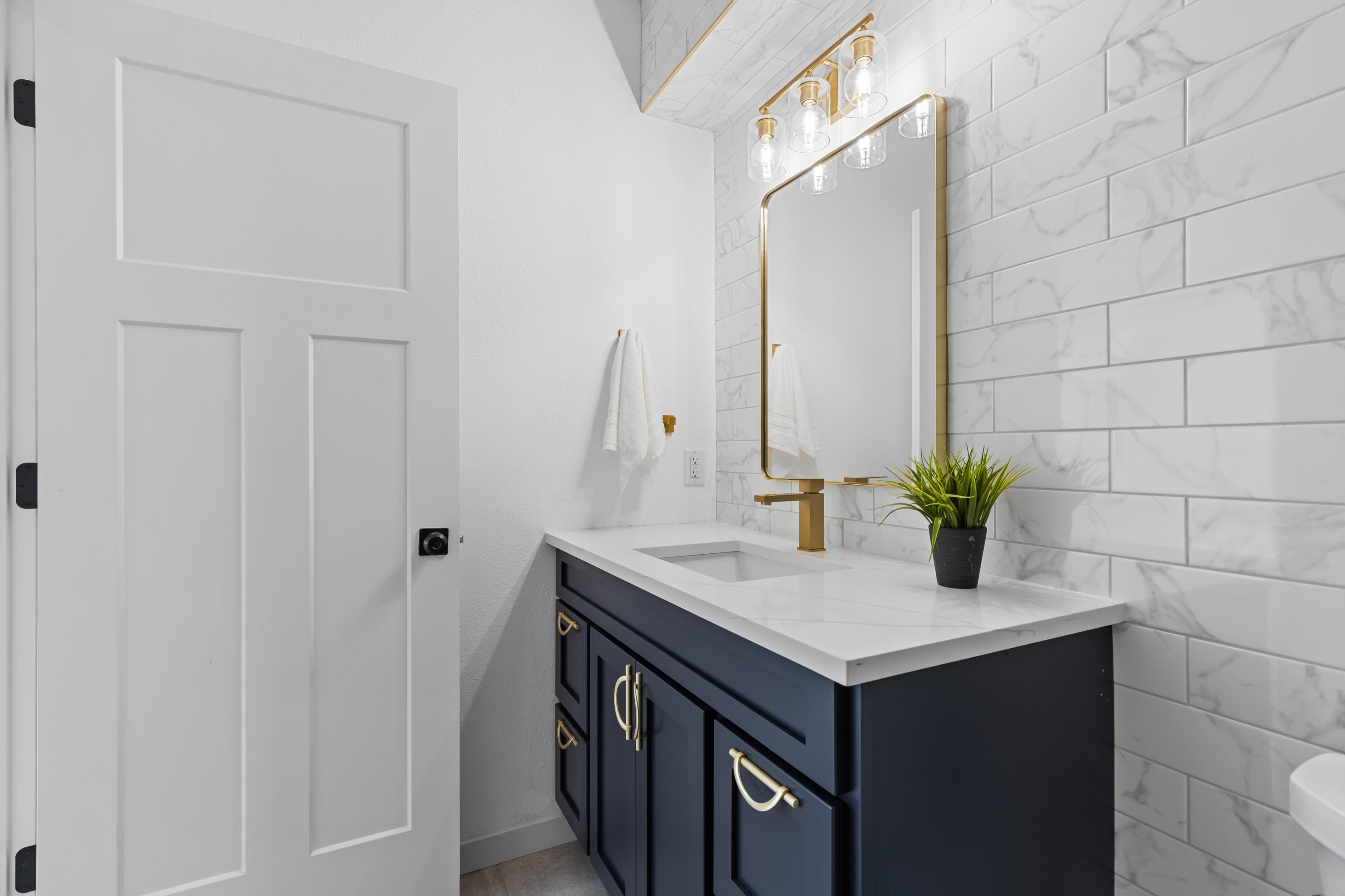 1270 Stonehaven Drive