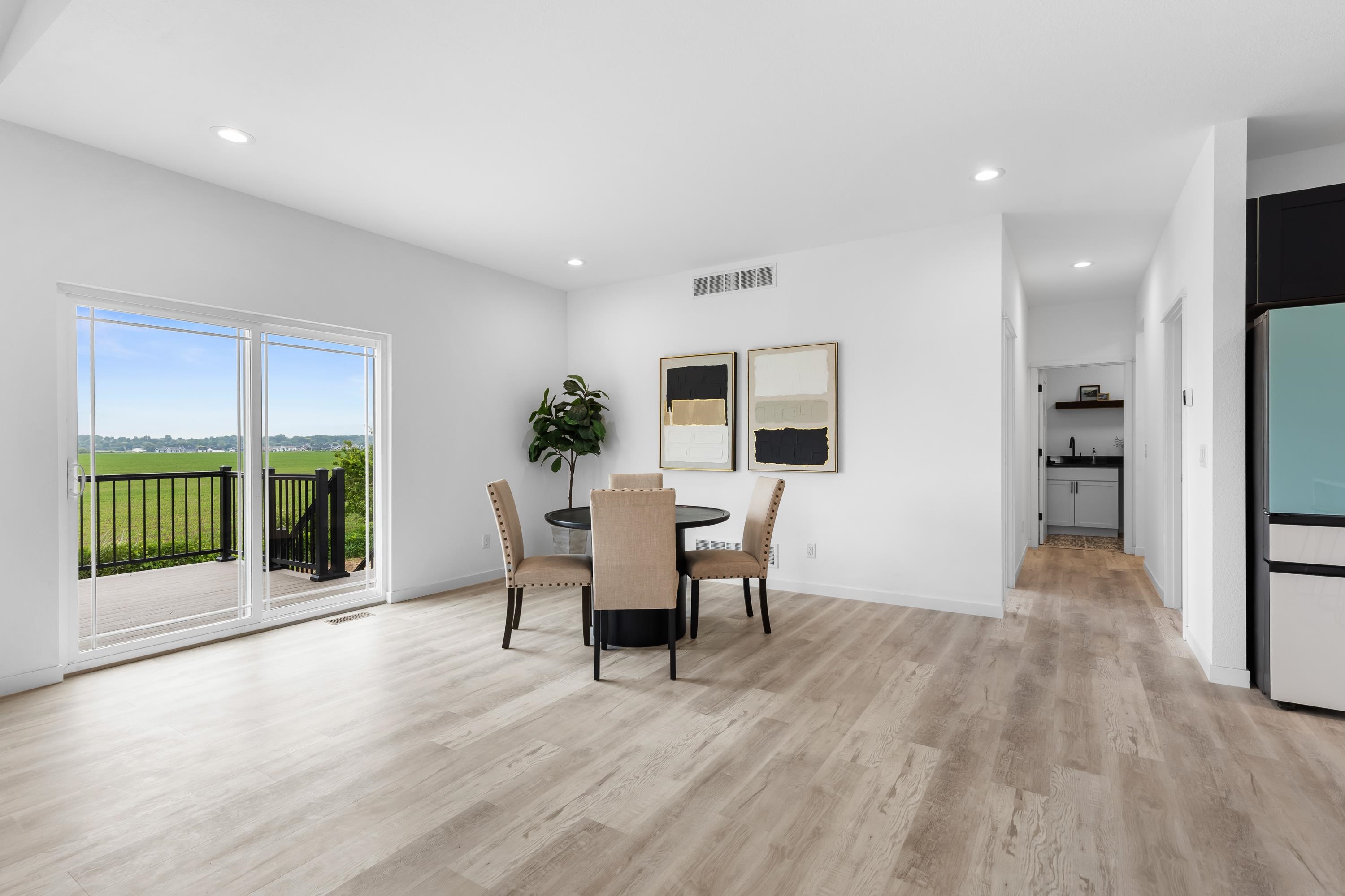 1270 Stonehaven Drive