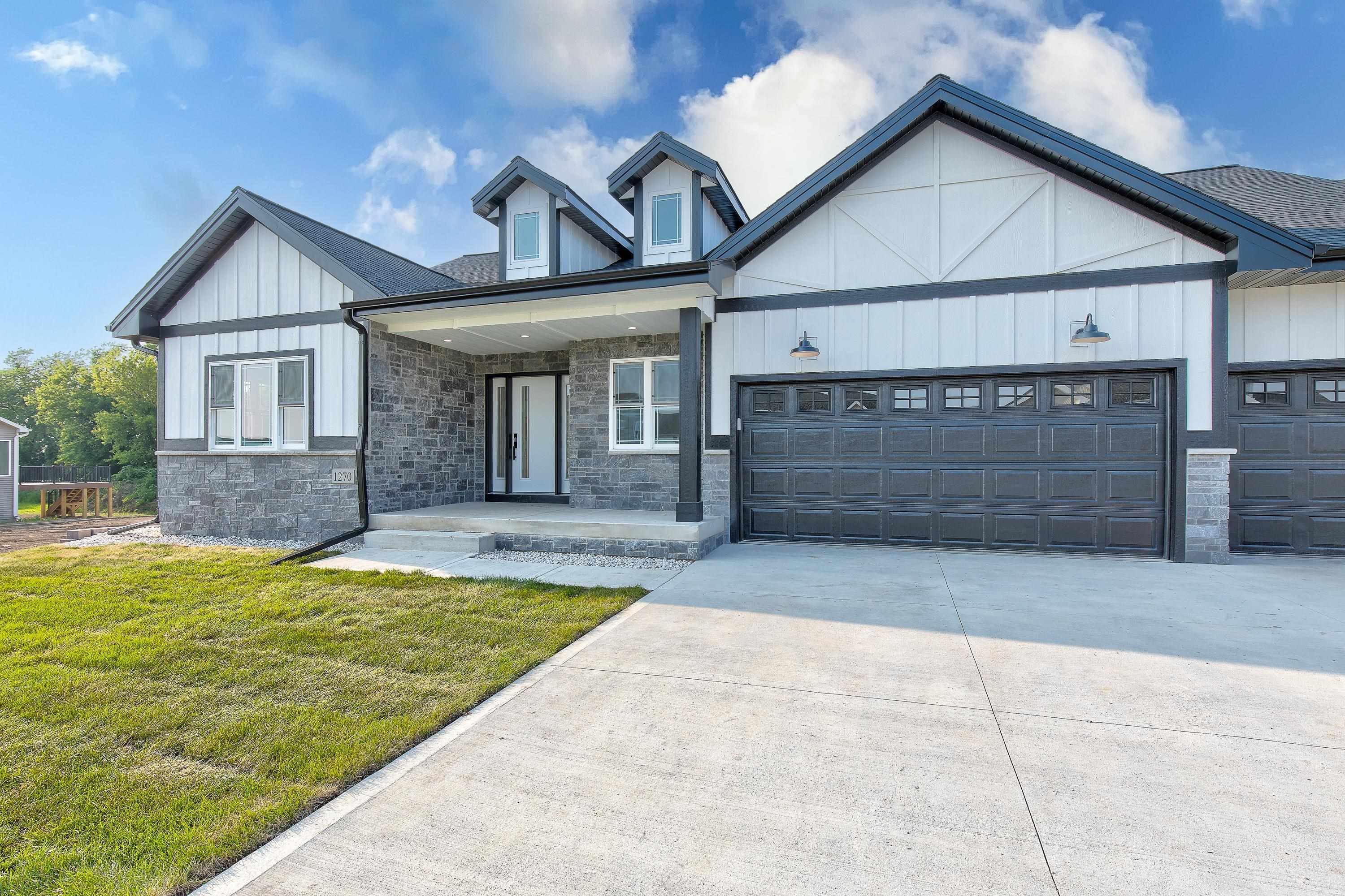 1270 Stonehaven Drive