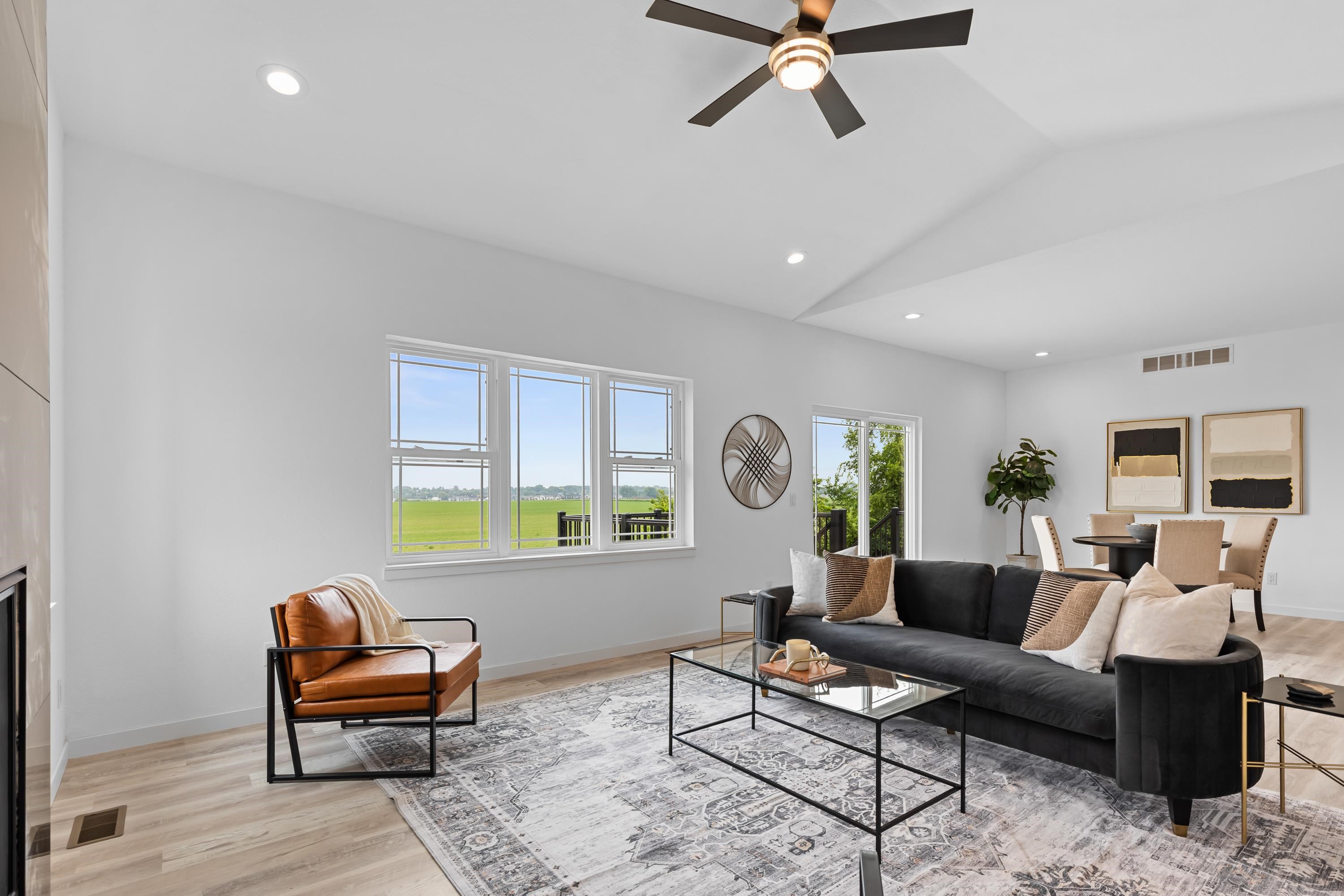 1270 Stonehaven Drive