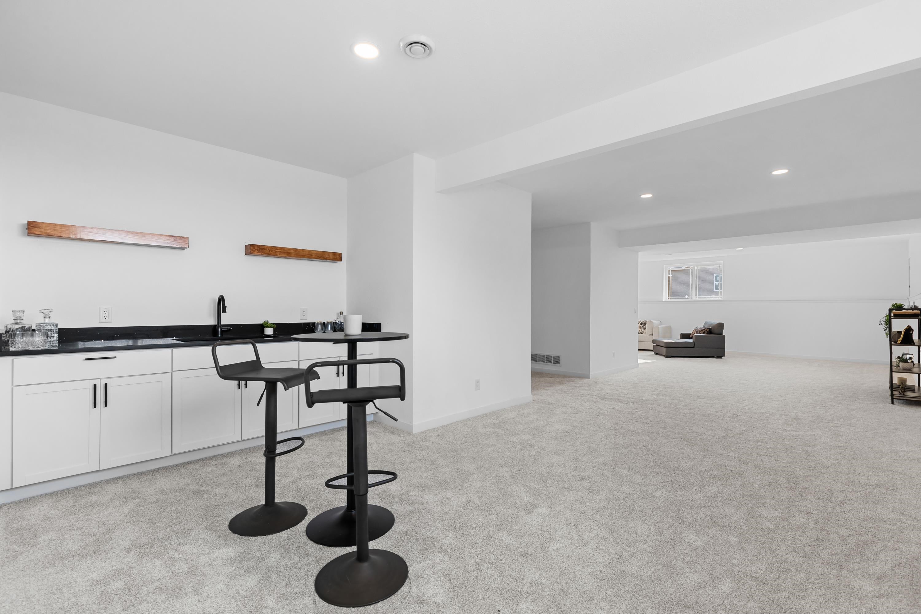 1270 Stonehaven Drive